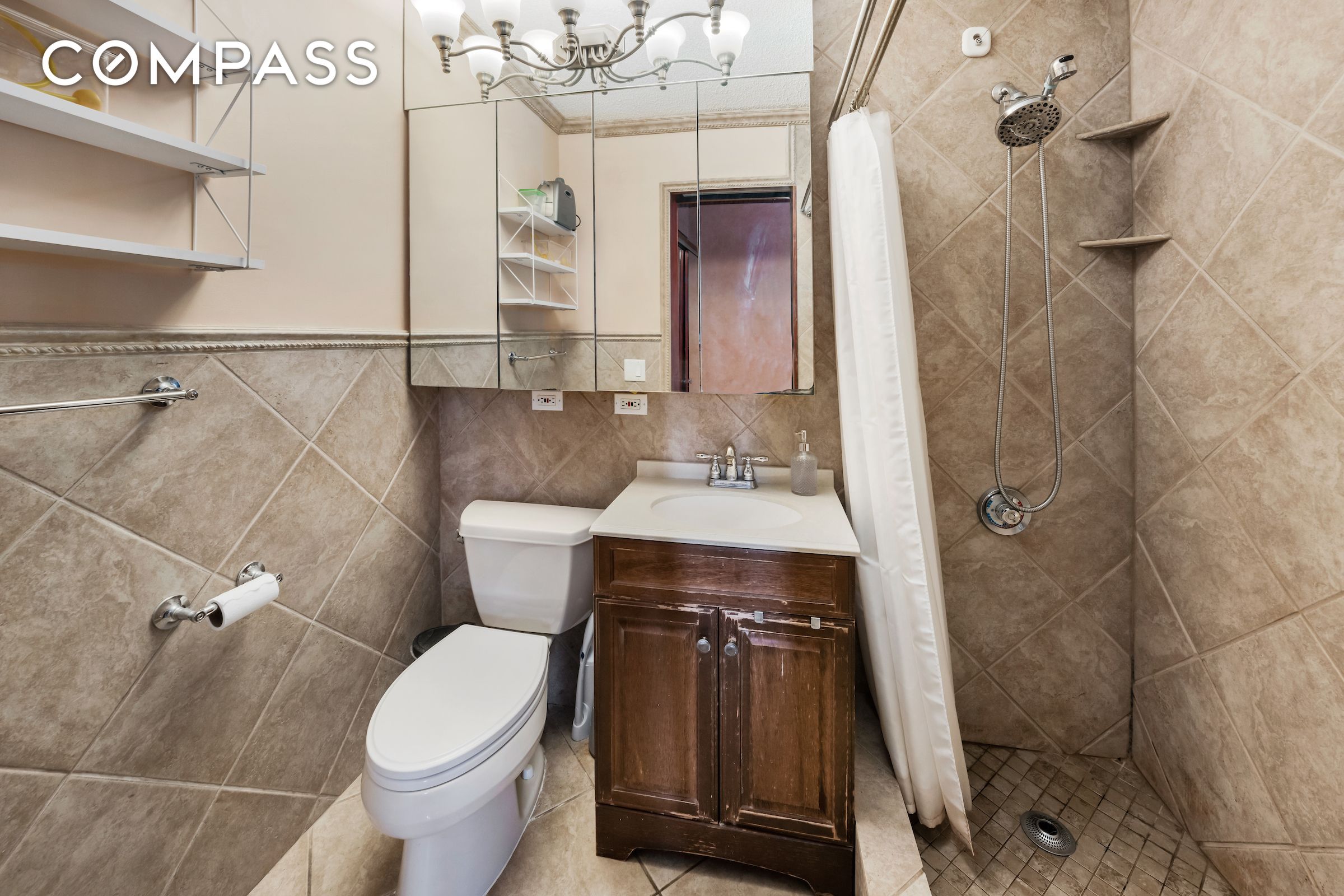 #14 photo, 4-74 48th Avenue, クイーンズ区 Long Island City , NY 11109