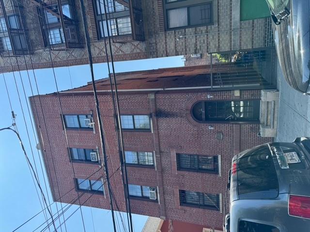 #9 photo, 3738 104th Street, クイーンズ区 Corona , NY 11368