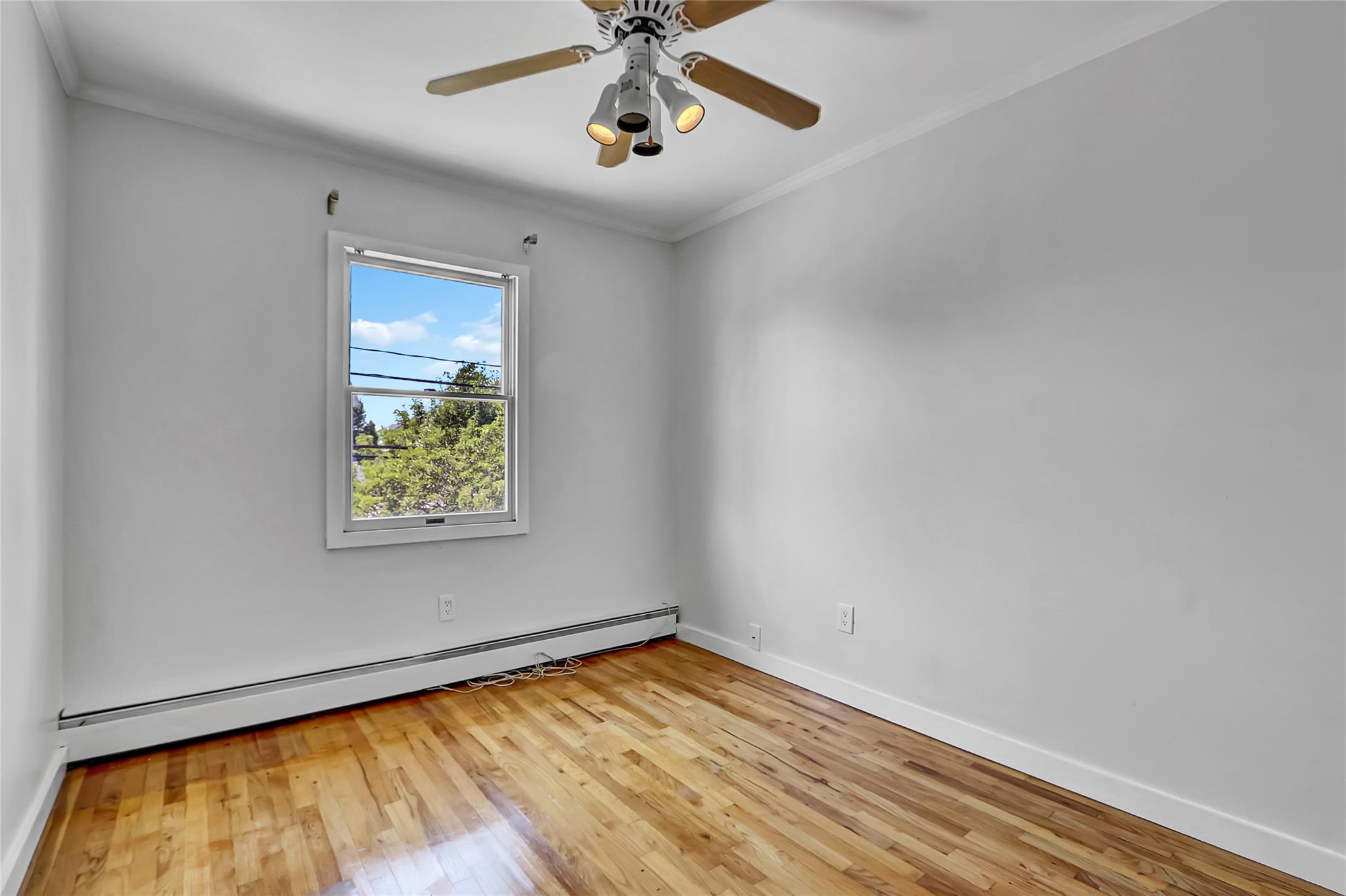 #16 photo, 2327 Mattituck Avenue, Seaford , NY 11783