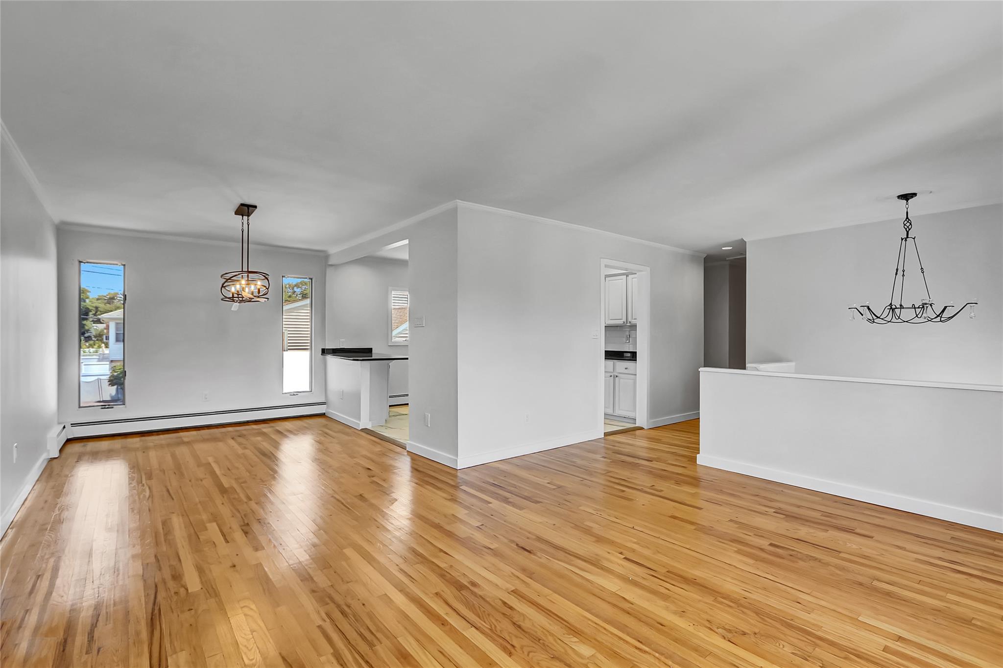 #8 photo, 2327 Mattituck Avenue, Seaford , NY 11783