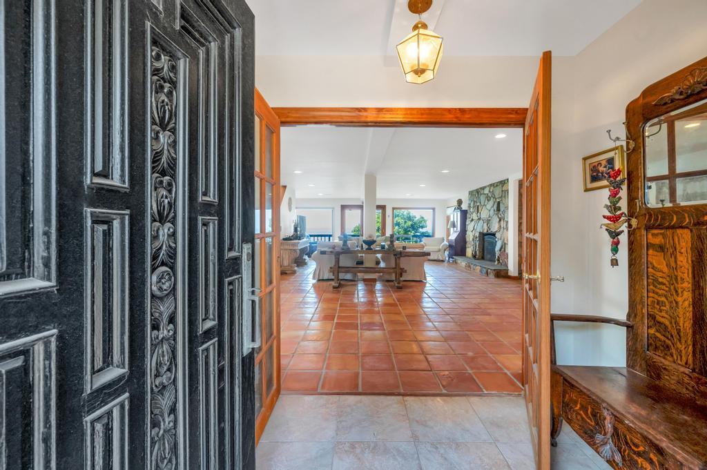 #8 photo, 129 Shore Drive, Sound Beach , NY 11789