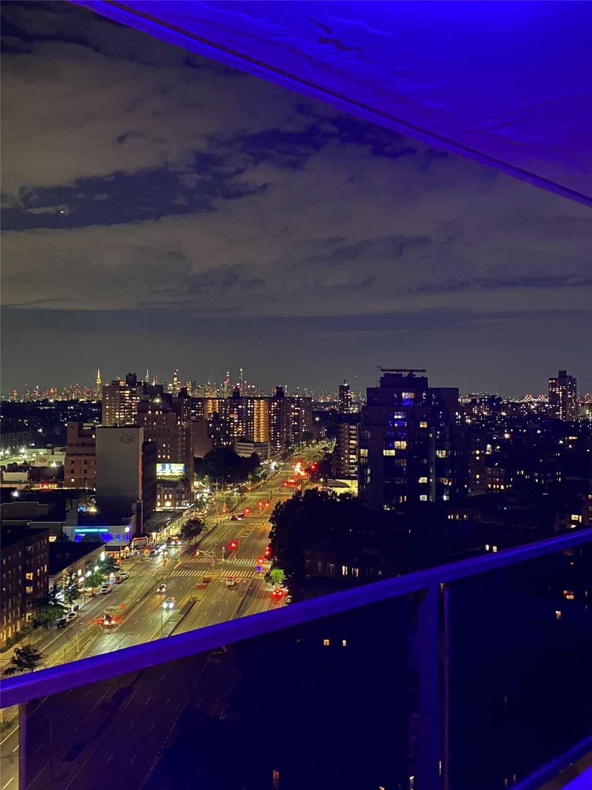 #4 photo, 11011 Queens Boulevard, 皇后区 森林小丘 Forest Hills , NY 11375