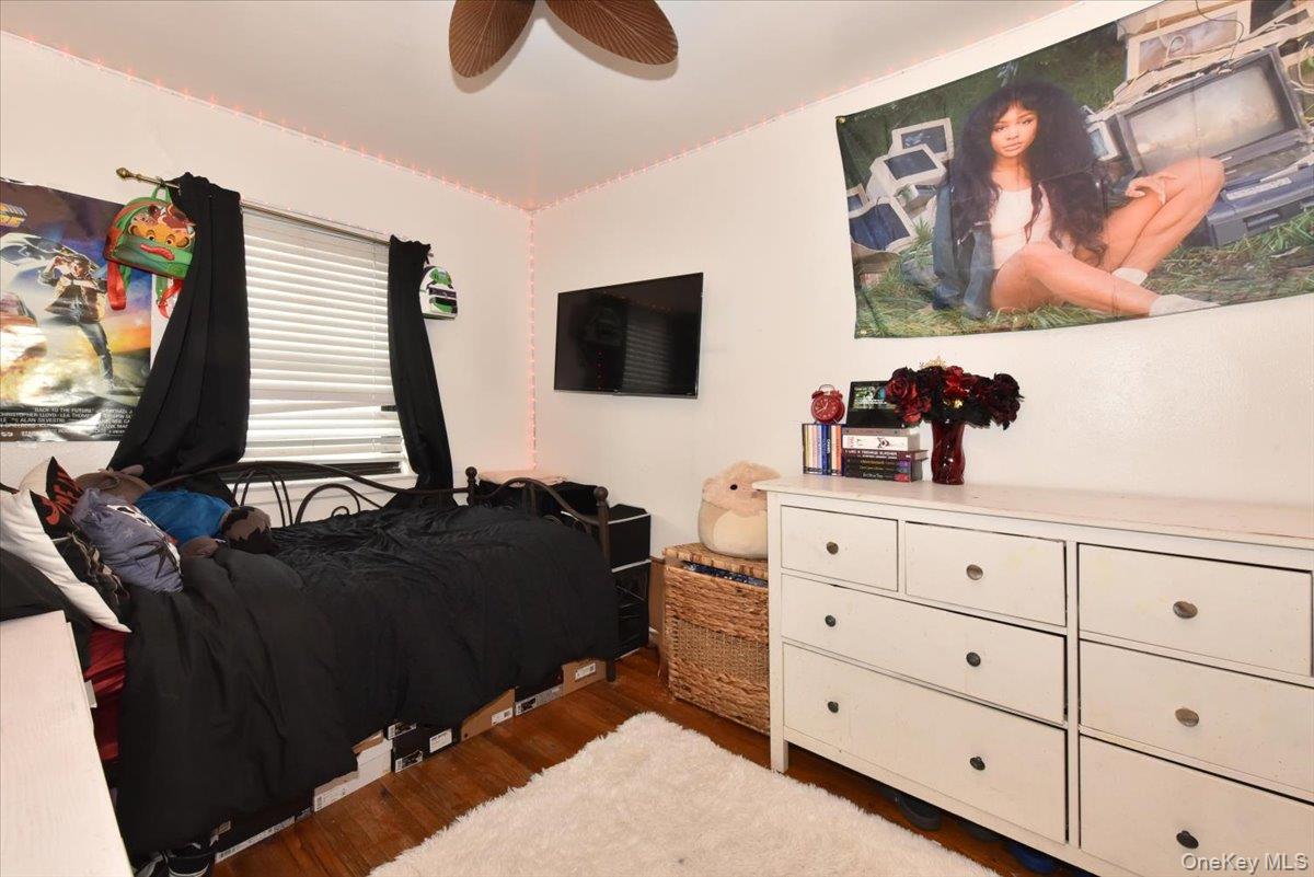 #12 photo, 75-40 Springfield Boulevard, Oakland Gardens , NY 11364