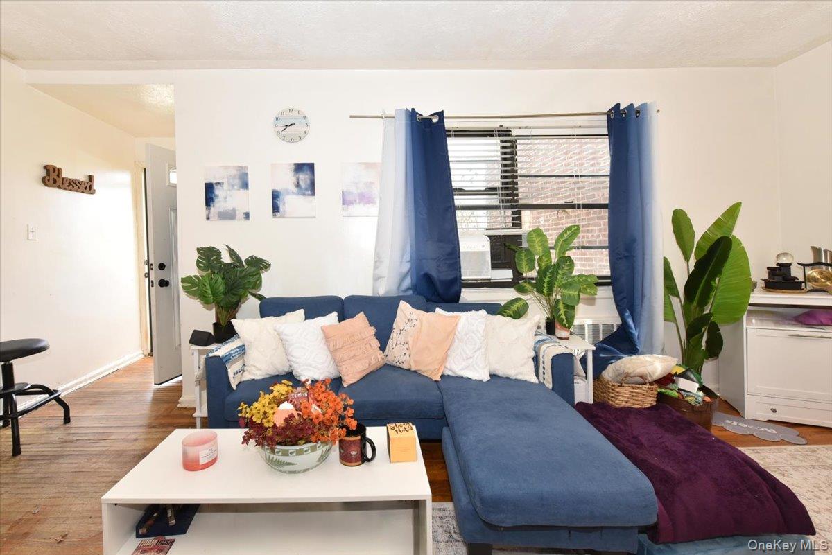 #4 photo, 75-40 Springfield Boulevard, Oakland Gardens , NY 11364