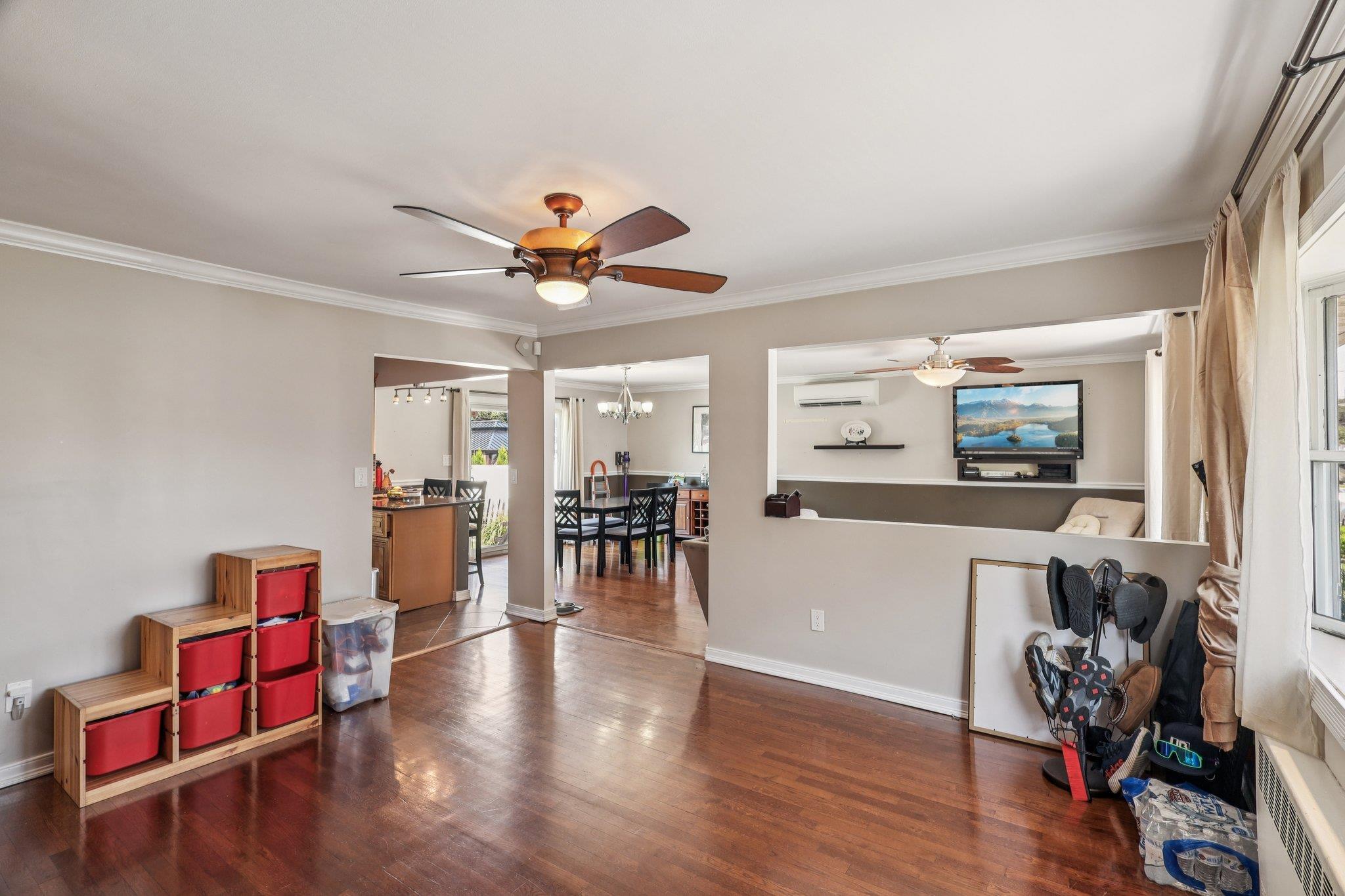 #16 photo, 223 N Beech Street, Massapequa , NY 11758