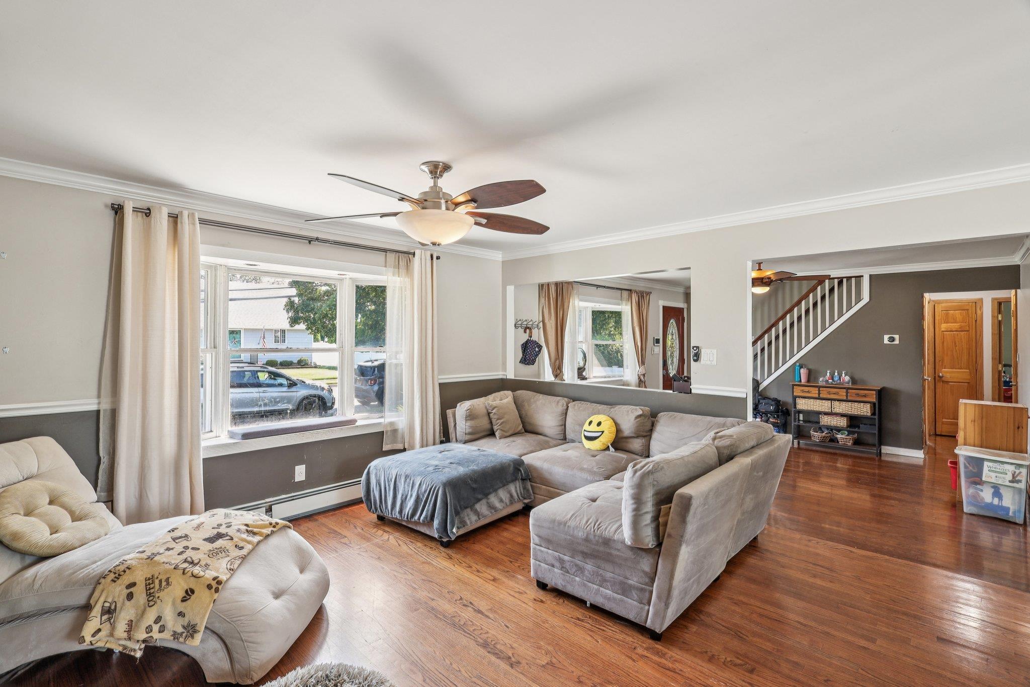 #4 photo, 223 N Beech Street, Massapequa , NY 11758