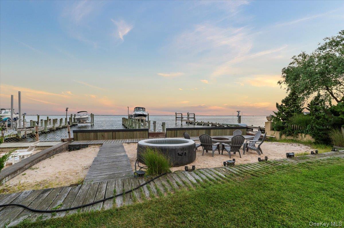 #2 photo, 73 E Beach Promenade, Lindenhurst , NY 11757