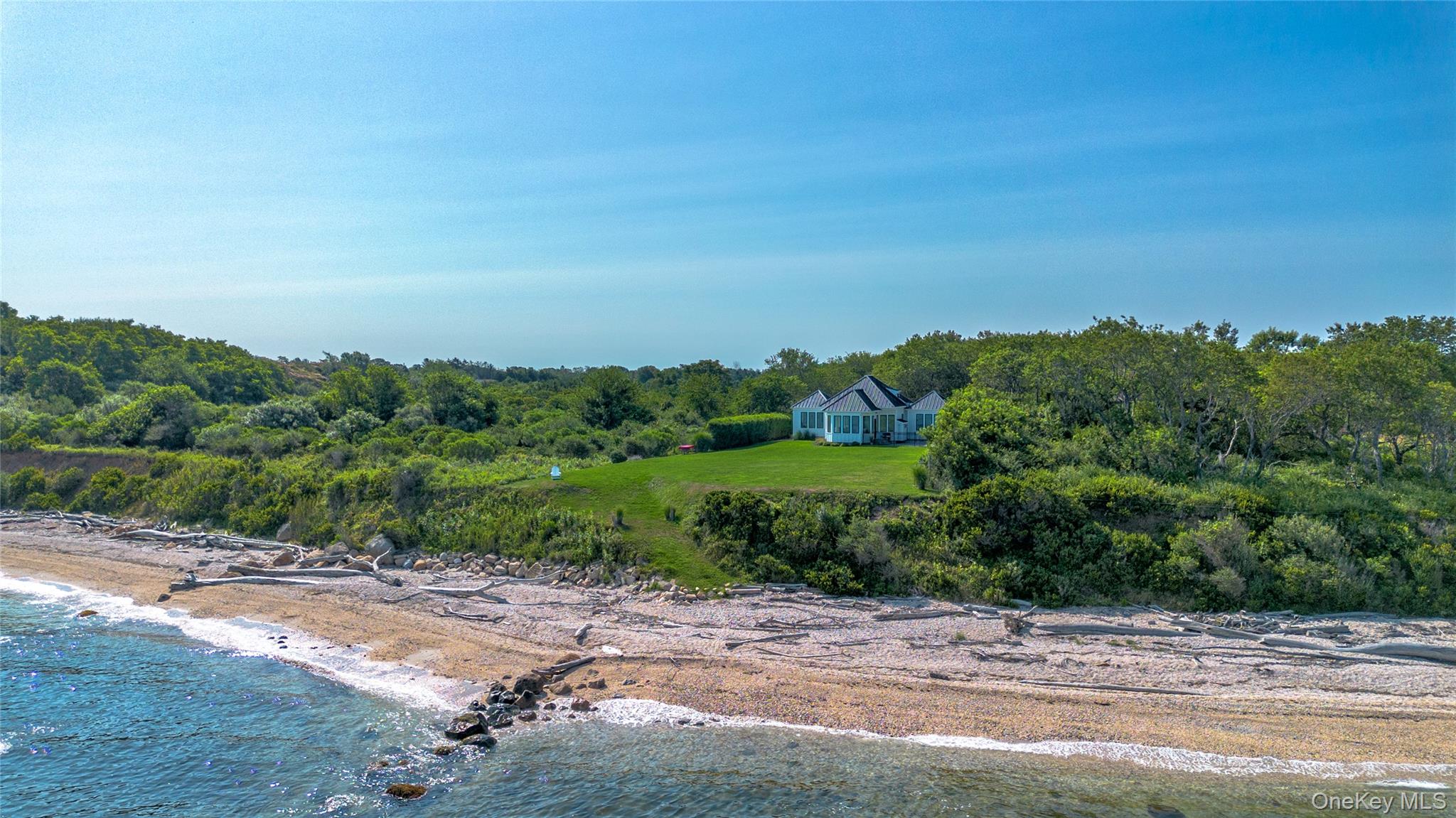 #2 photo, 38099 Main Road, サフォーク郡 Orient , NY 11957