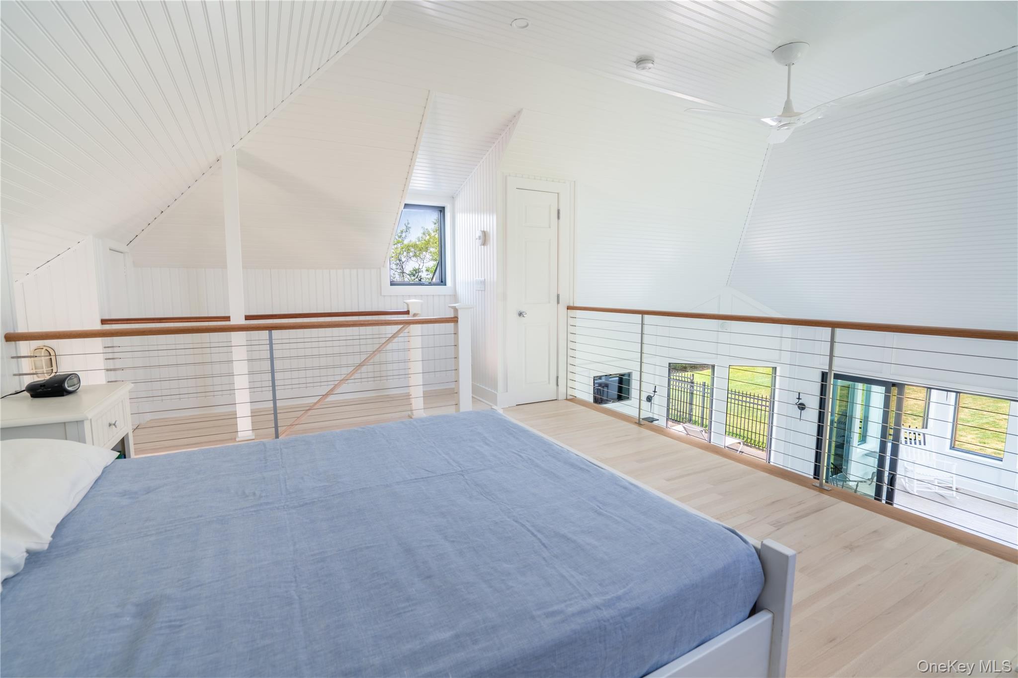 #20 photo, 38099 Main Road, サフォーク郡 Orient , NY 11957