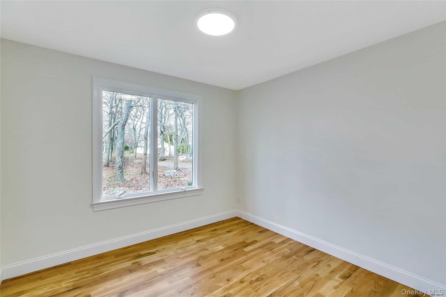 #11 photo, 51 Ocean Avenue, サフォーク郡 Hampton Bays , NY 11946