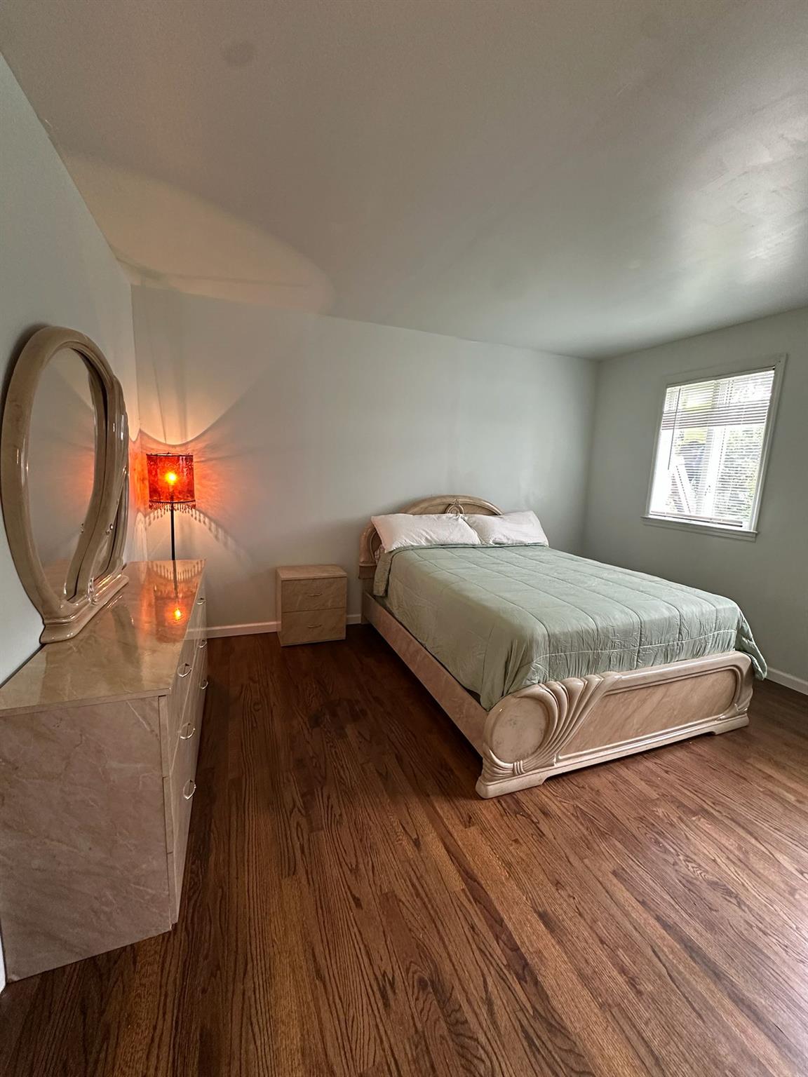 #19 photo, 80 Newton Boulevard, サフォーク郡 Lake Ronkonkoma , NY 11779