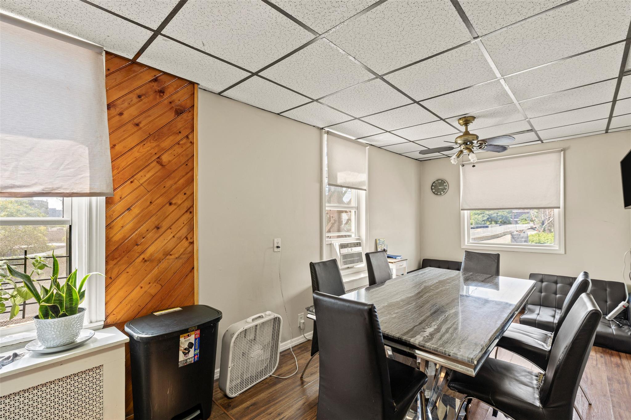 #11 photo, 976 Sackett Avenue, Bronx , NY 10462