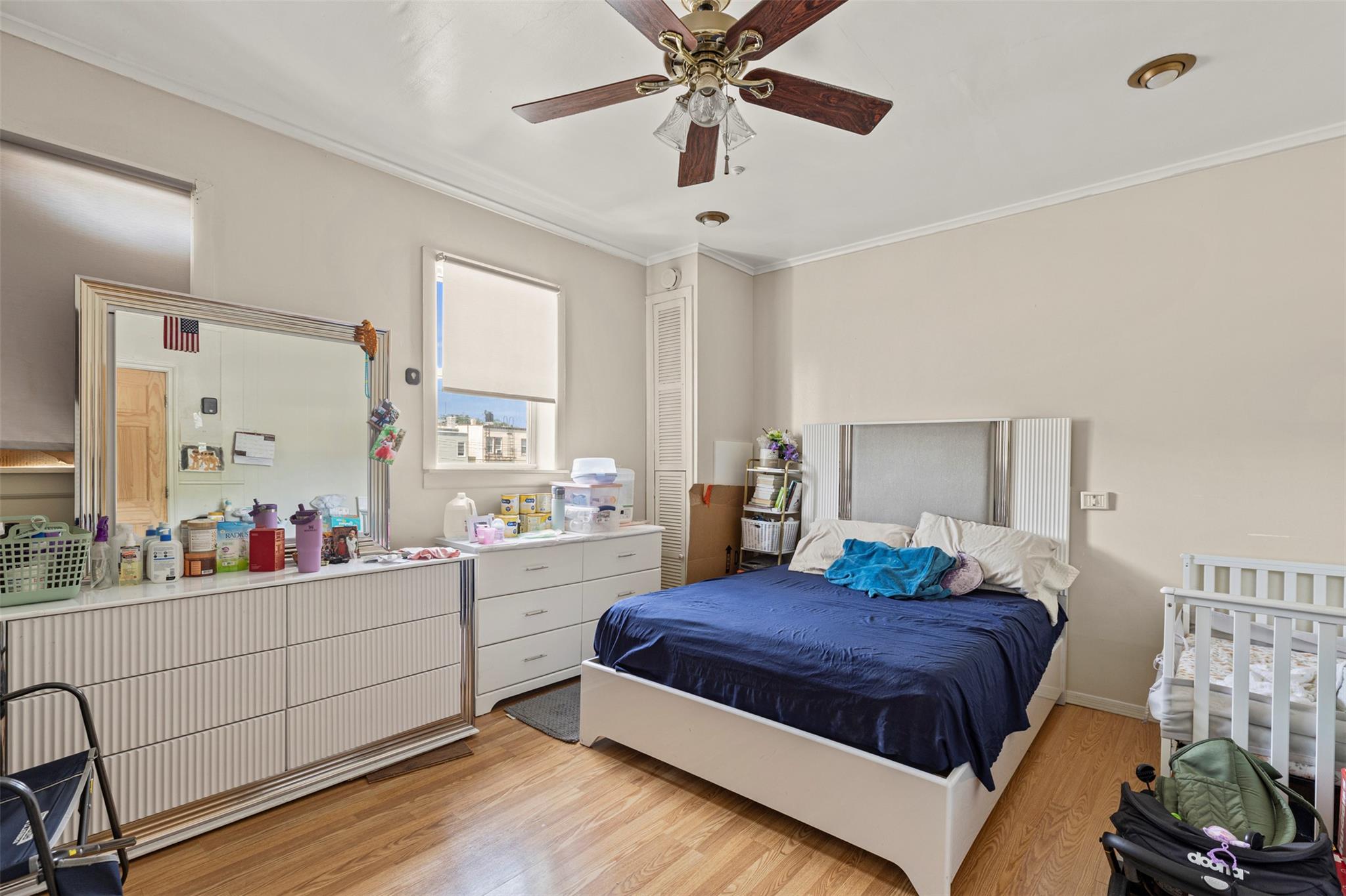 #13 photo, 976 Sackett Avenue, Bronx , NY 10462