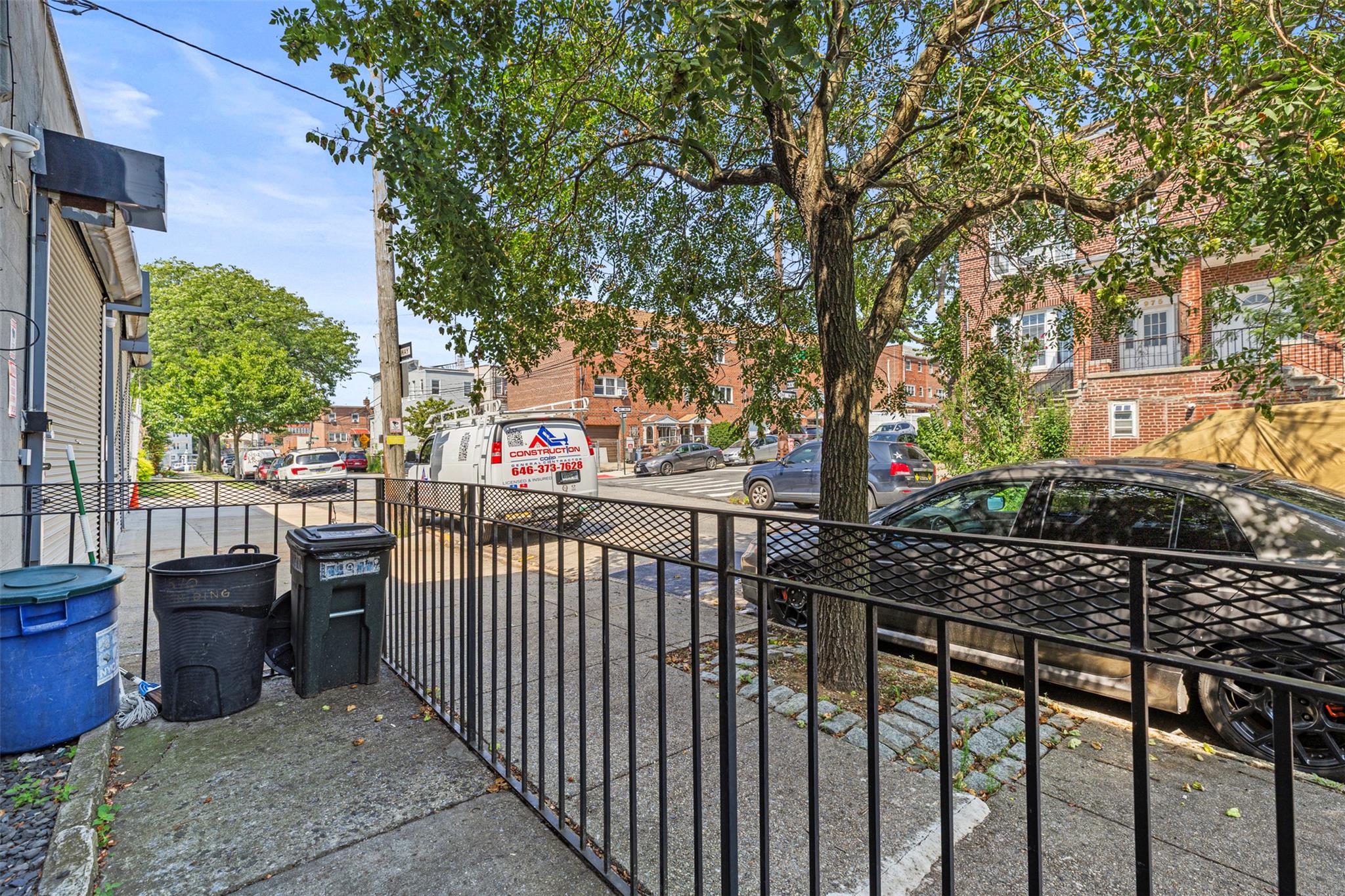 #4 photo, 976 Sackett Avenue, Bronx , NY 10462