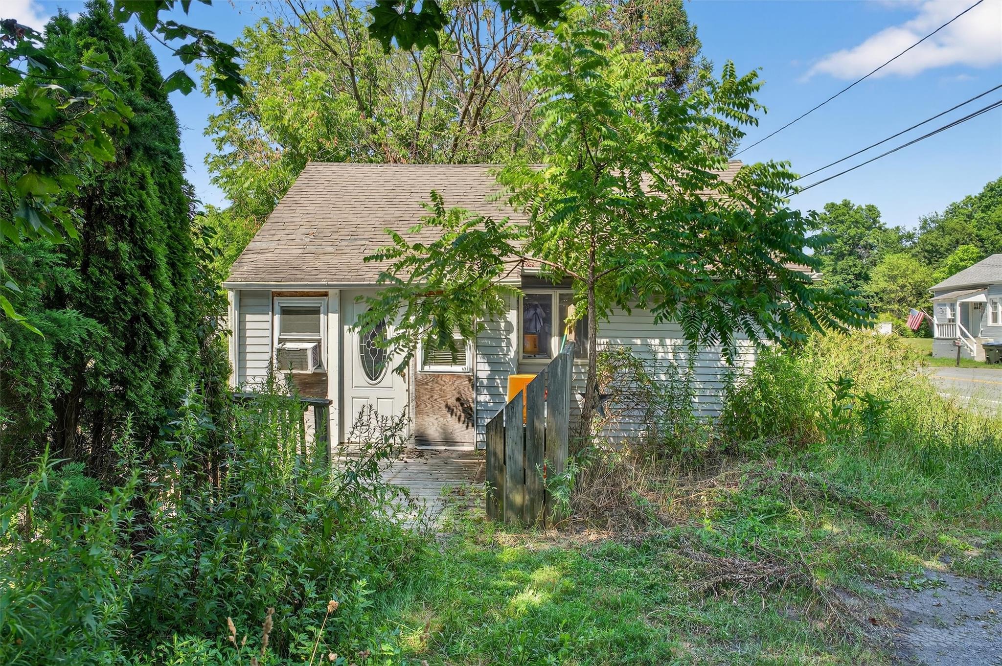 #1 photo, 2348 State Route 207, Campbell Hall , NY 10916