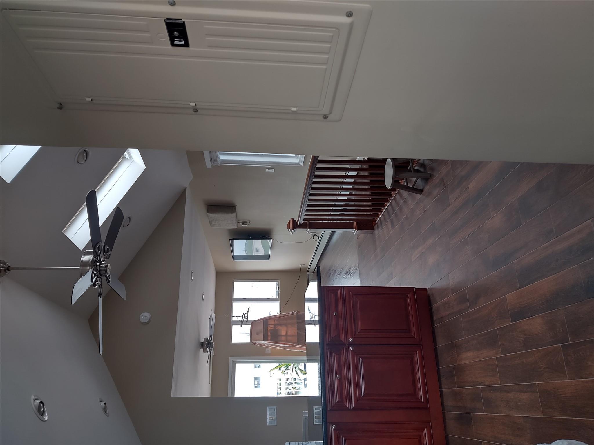 #10 photo, 10 James Street, East Rockaway , NY 11518