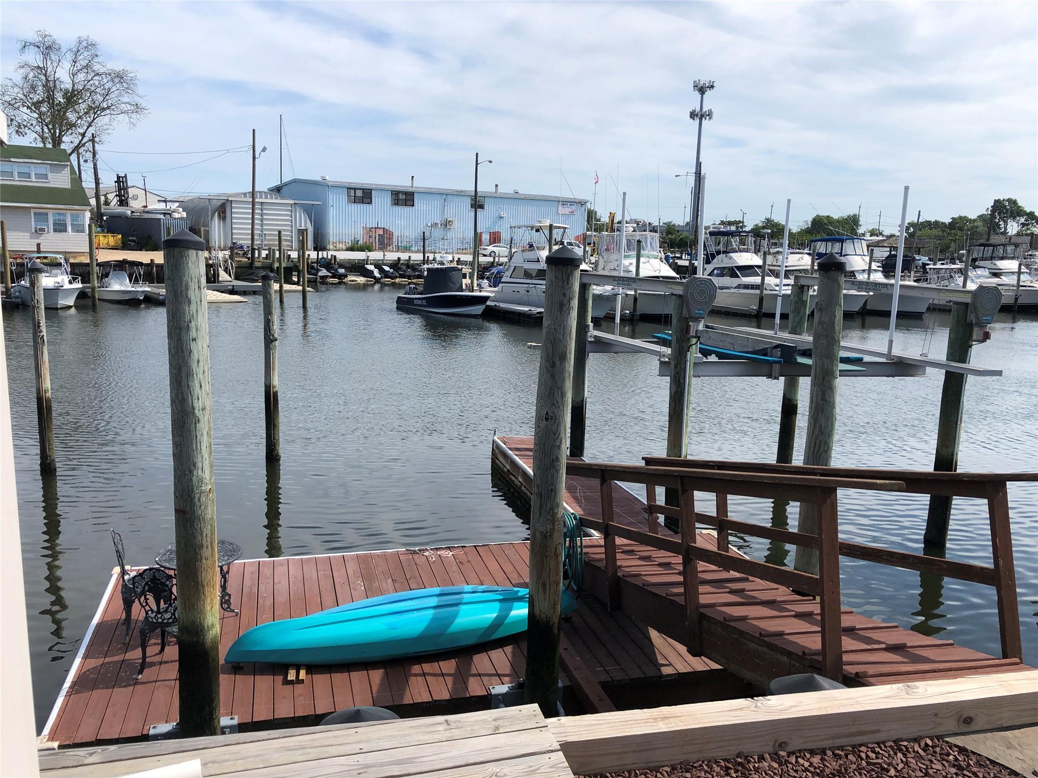 #7 photo, 10 James Street, East Rockaway , NY 11518