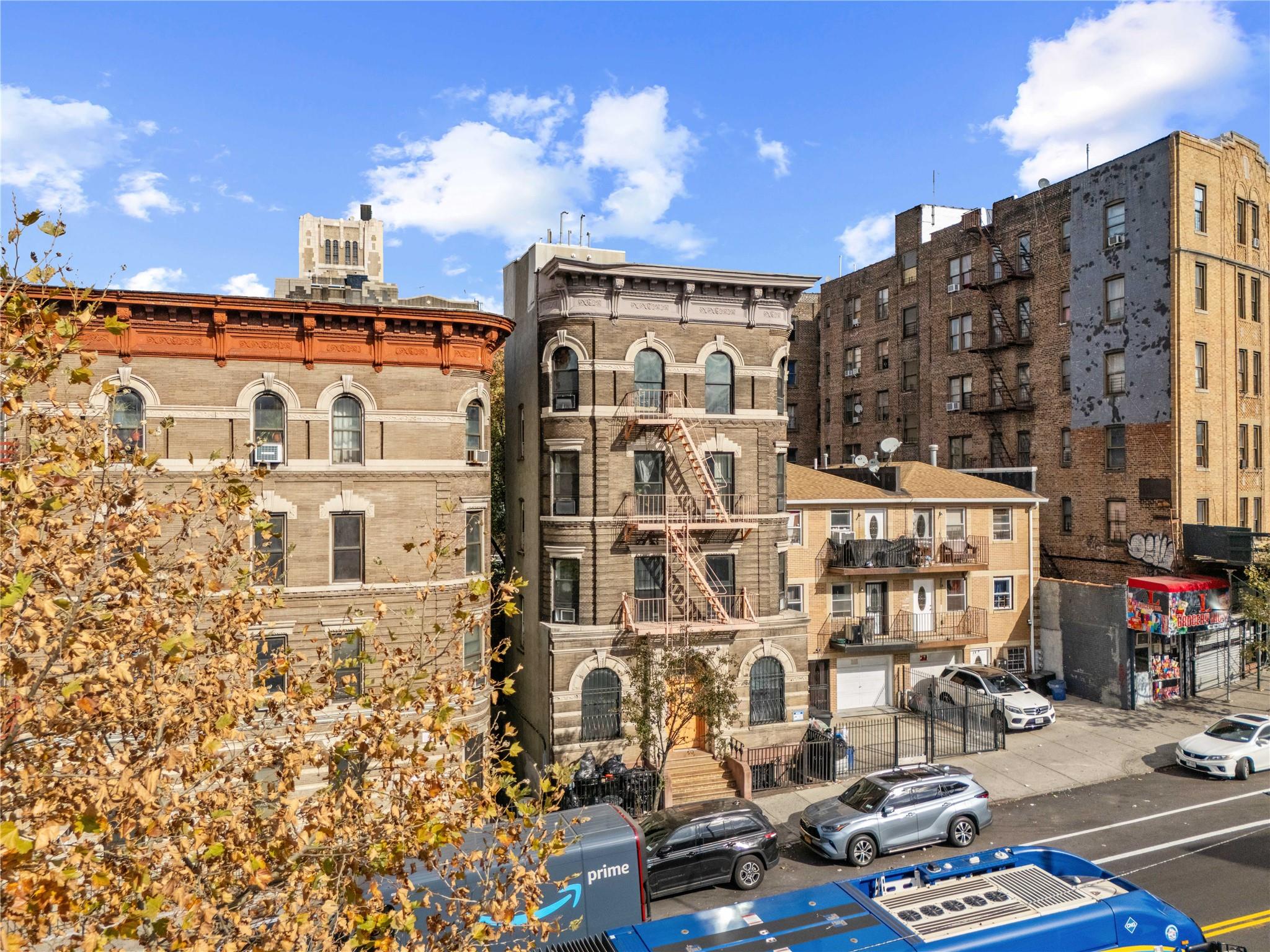 #3 photo, 579 E 168th Street, ブロンクス区 Bronx , NY 10456