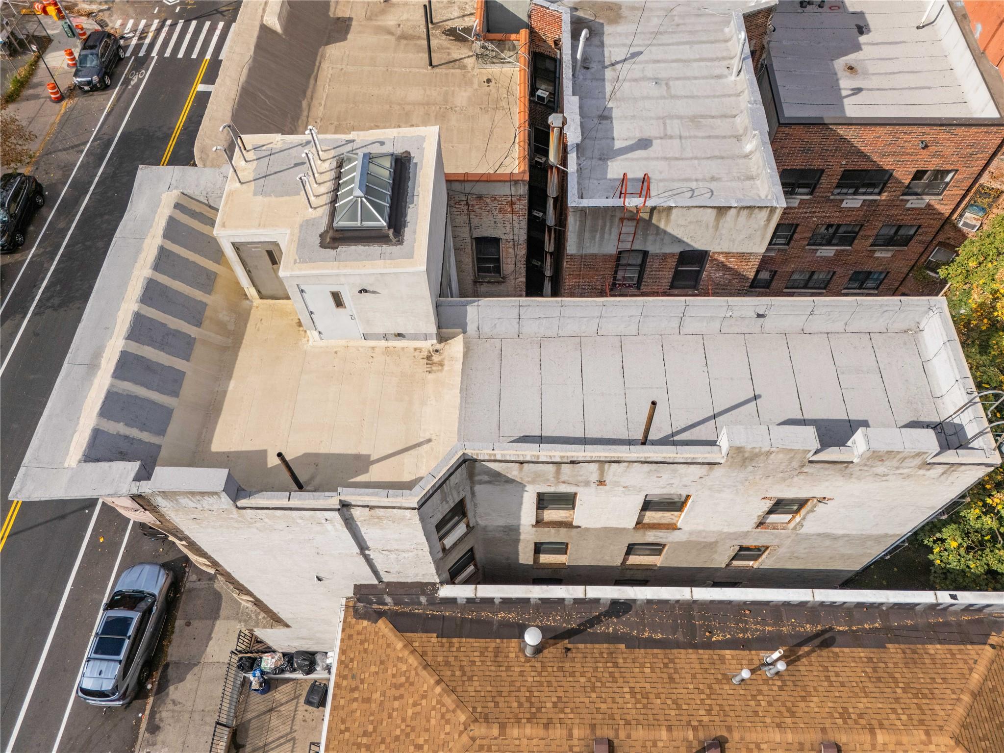 #4 photo, 579 E 168th Street, ブロンクス区 Bronx , NY 10456