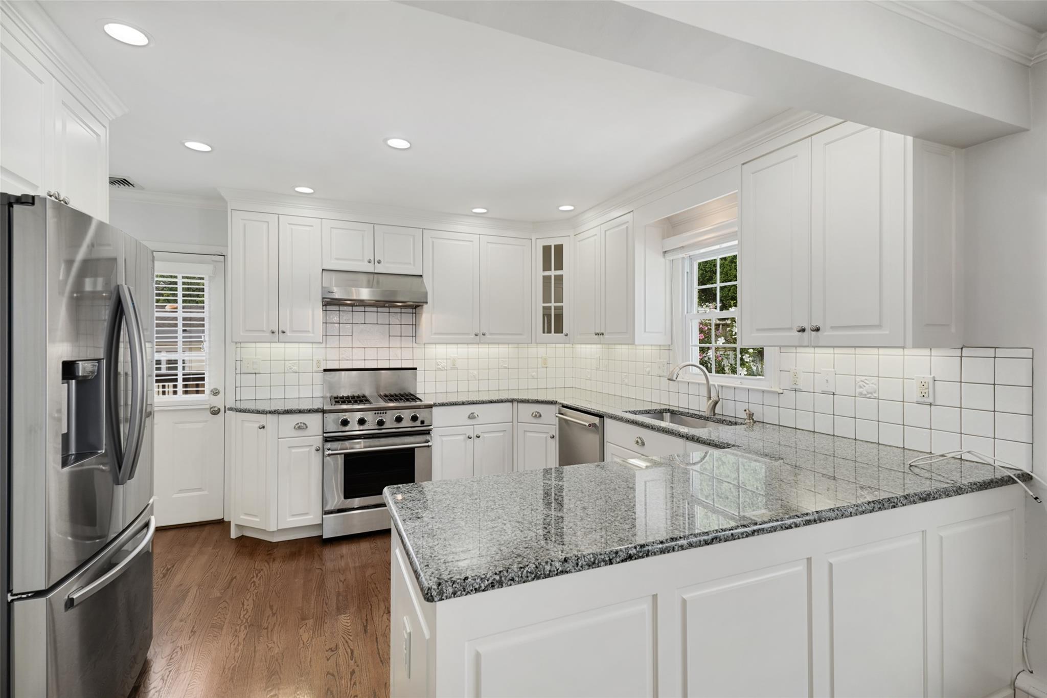 #5 photo, 9 Bulkley Manor, Rye , NY 10580