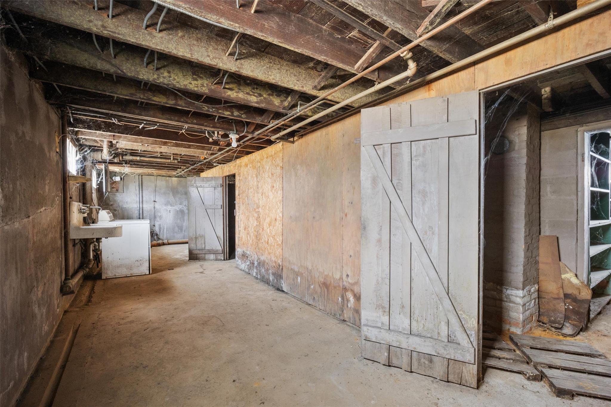 #16 photo, 79 Maple Avenue, Catskill , NY 12414