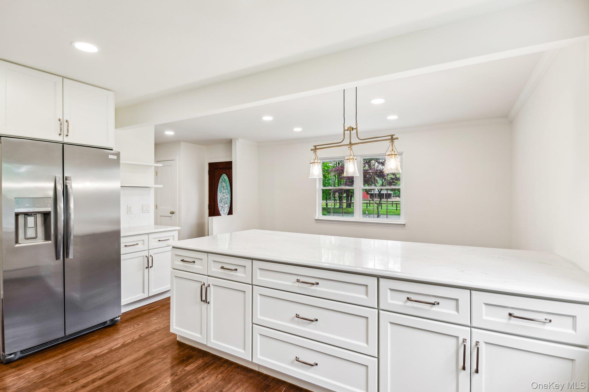 #4 photo, 8 Mill Lot Road, Middle Island , NY 11953