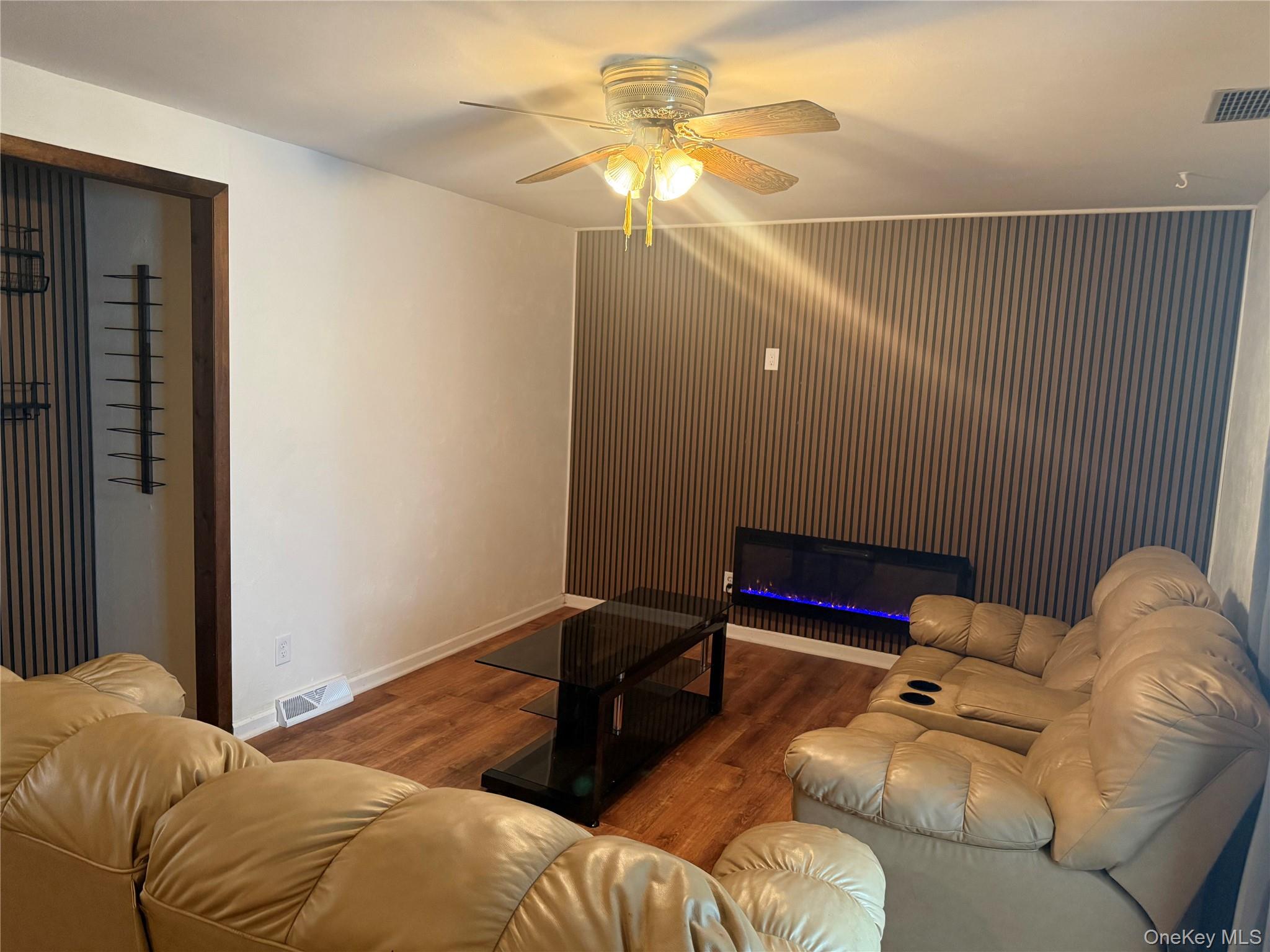 #2 photo, Poughkeepsie, Poughkeepsie , NY 12603