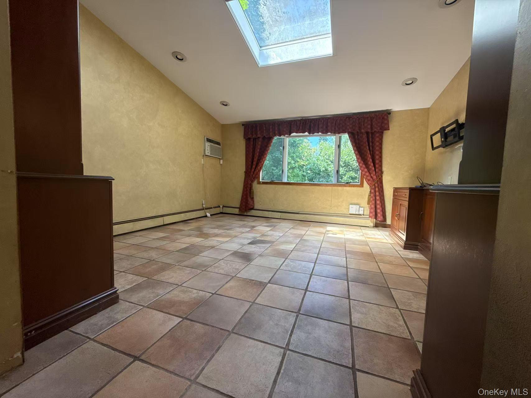 #10 photo, 95 Oakdale Lane, ナッソー郡 East Hills , NY 11577