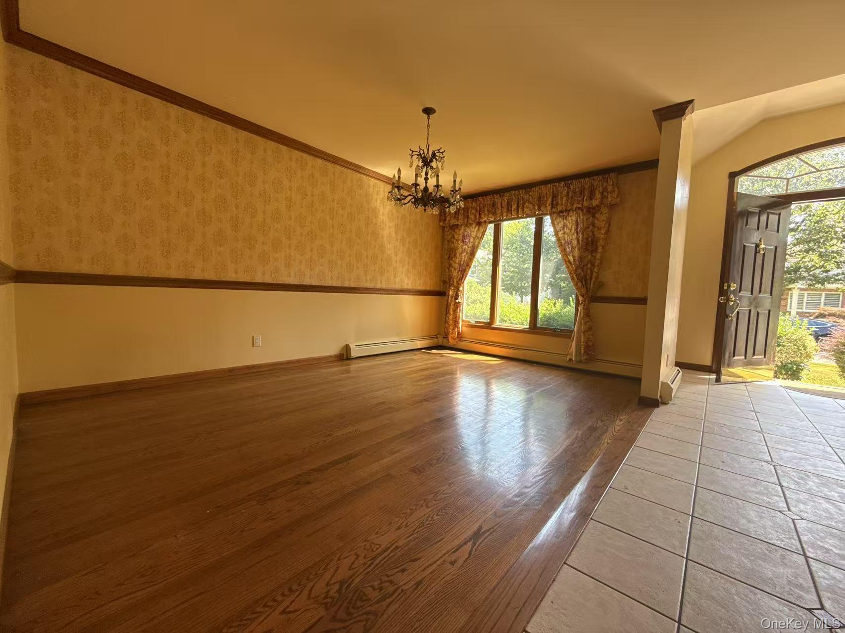 #14 photo, 95 Oakdale Lane, ナッソー郡 East Hills , NY 11577