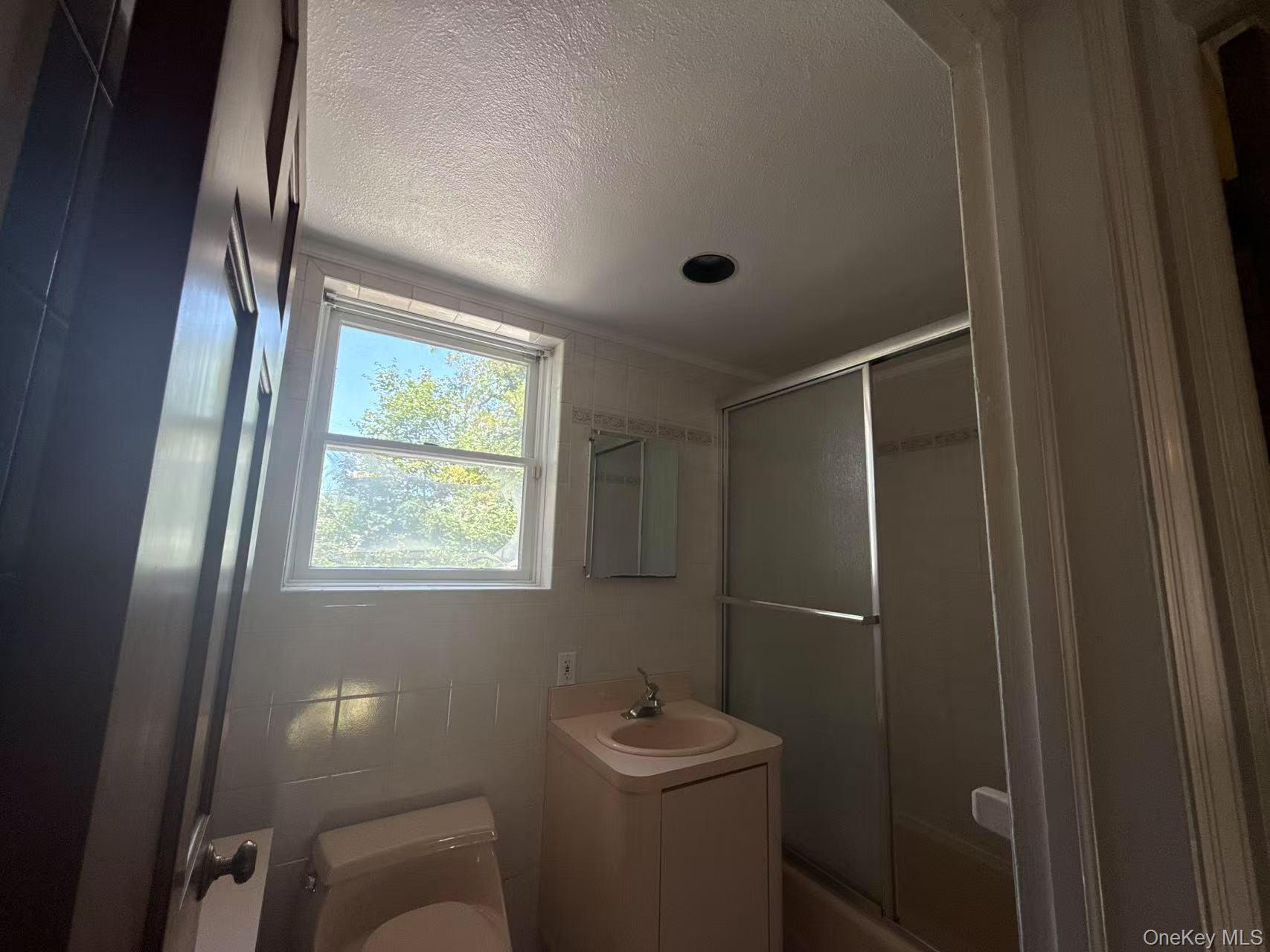 #20 photo, 95 Oakdale Lane, ナッソー郡 East Hills , NY 11577