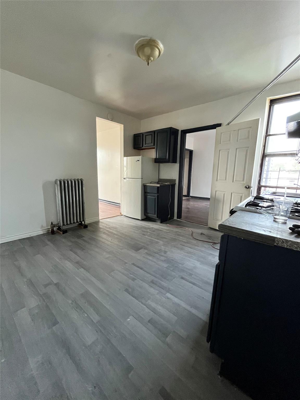 #7 photo, 591 Van Nest Avenue, ブロンクス区 Bronx , NY 10460