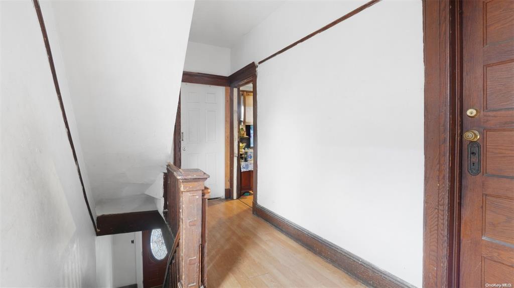 #7 photo, 88-30 172nd Street, クイーンズ区 Jamaica , NY 11432