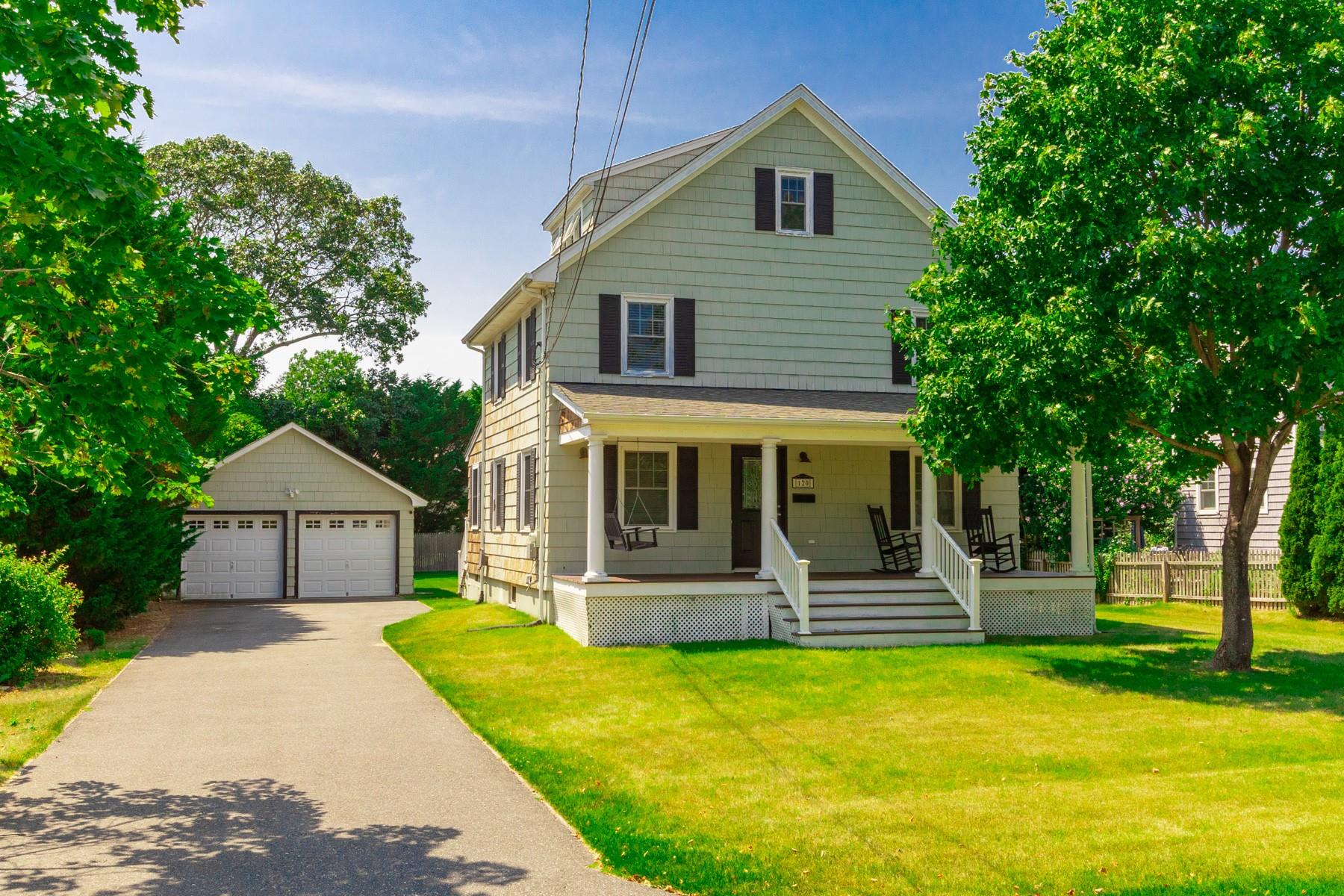 #1 photo, 120 Church Avenue, Islip , NY 11751