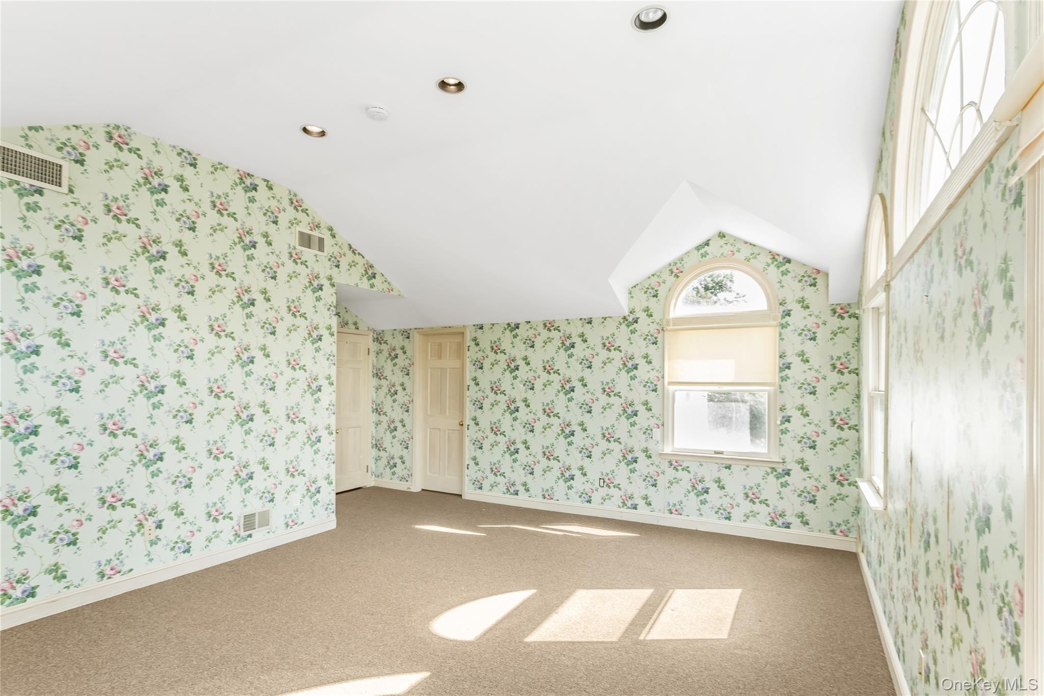 #15 photo, 45 Orchard Meadow Road, East Williston , NY 11596