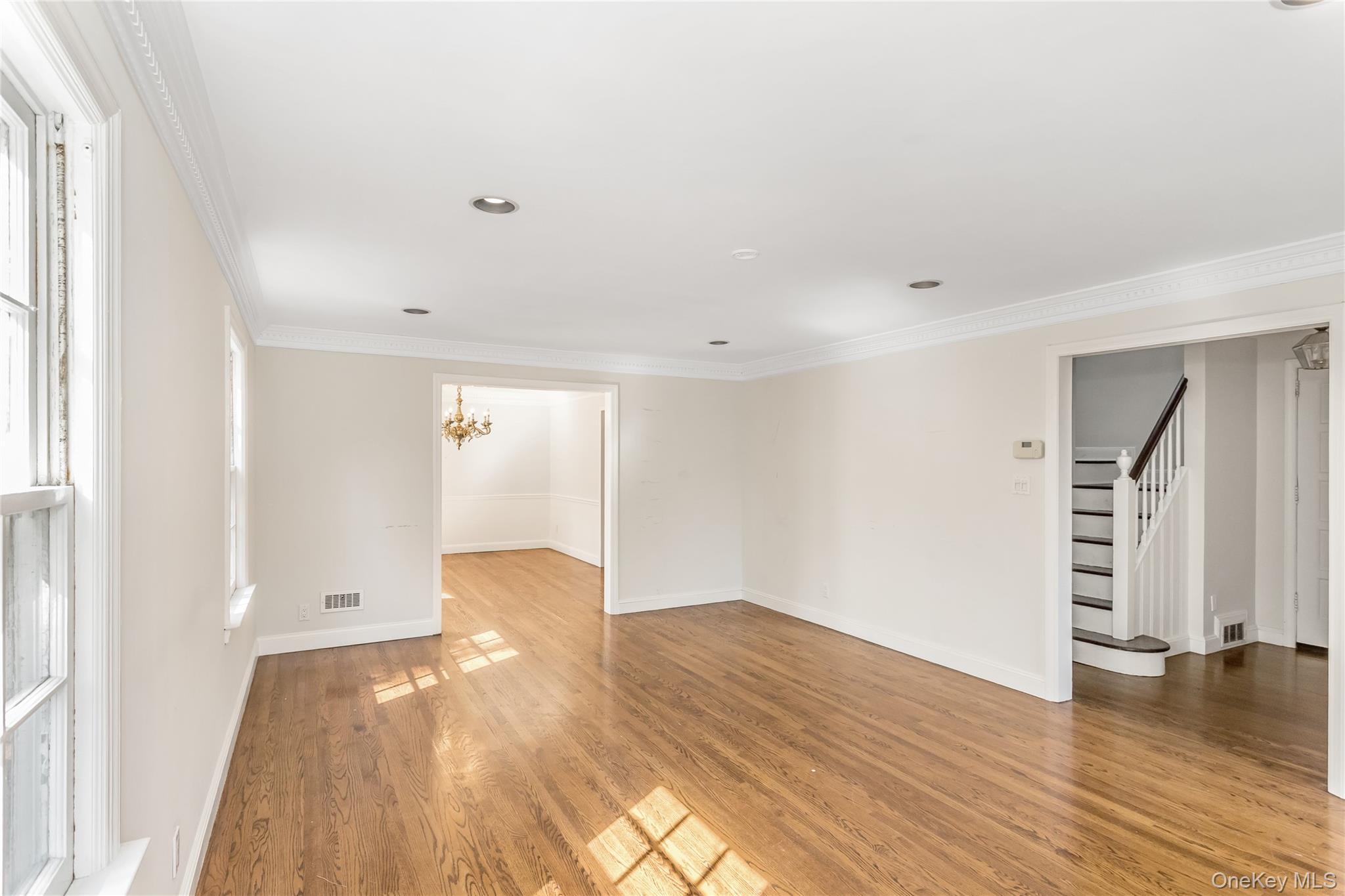 #3 photo, 45 Orchard Meadow Road, East Williston , NY 11596