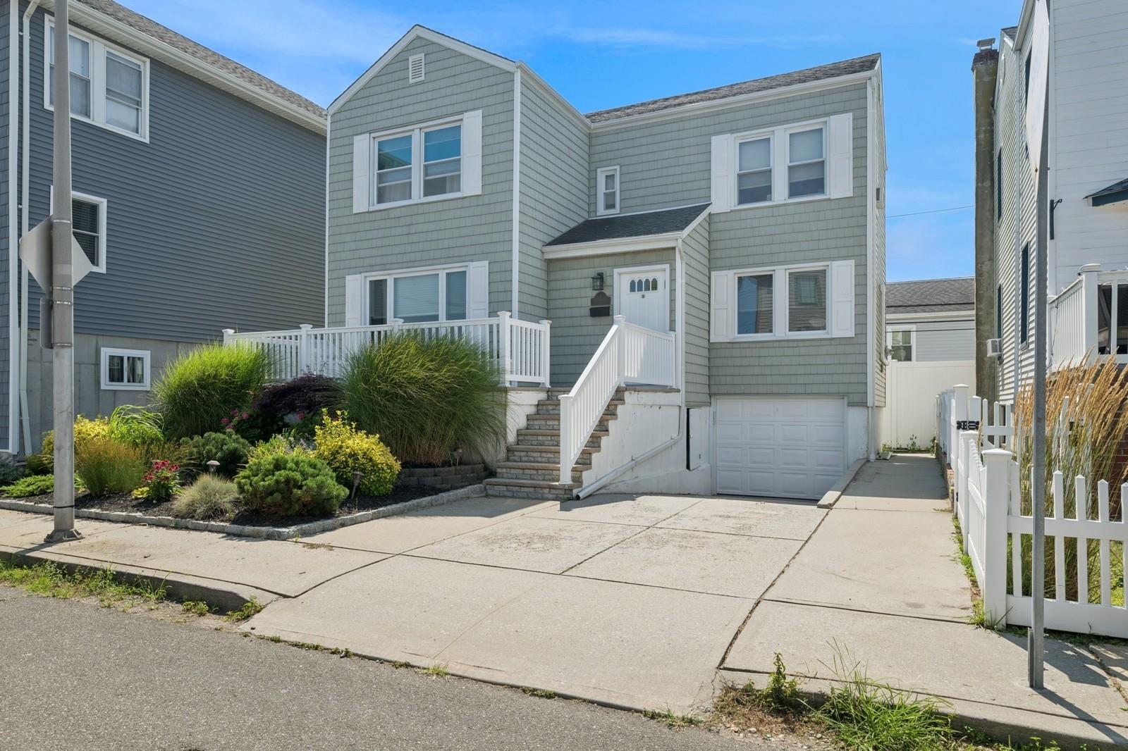 #1 photo, 7 Vinton Street, Long Beach , NY 11561