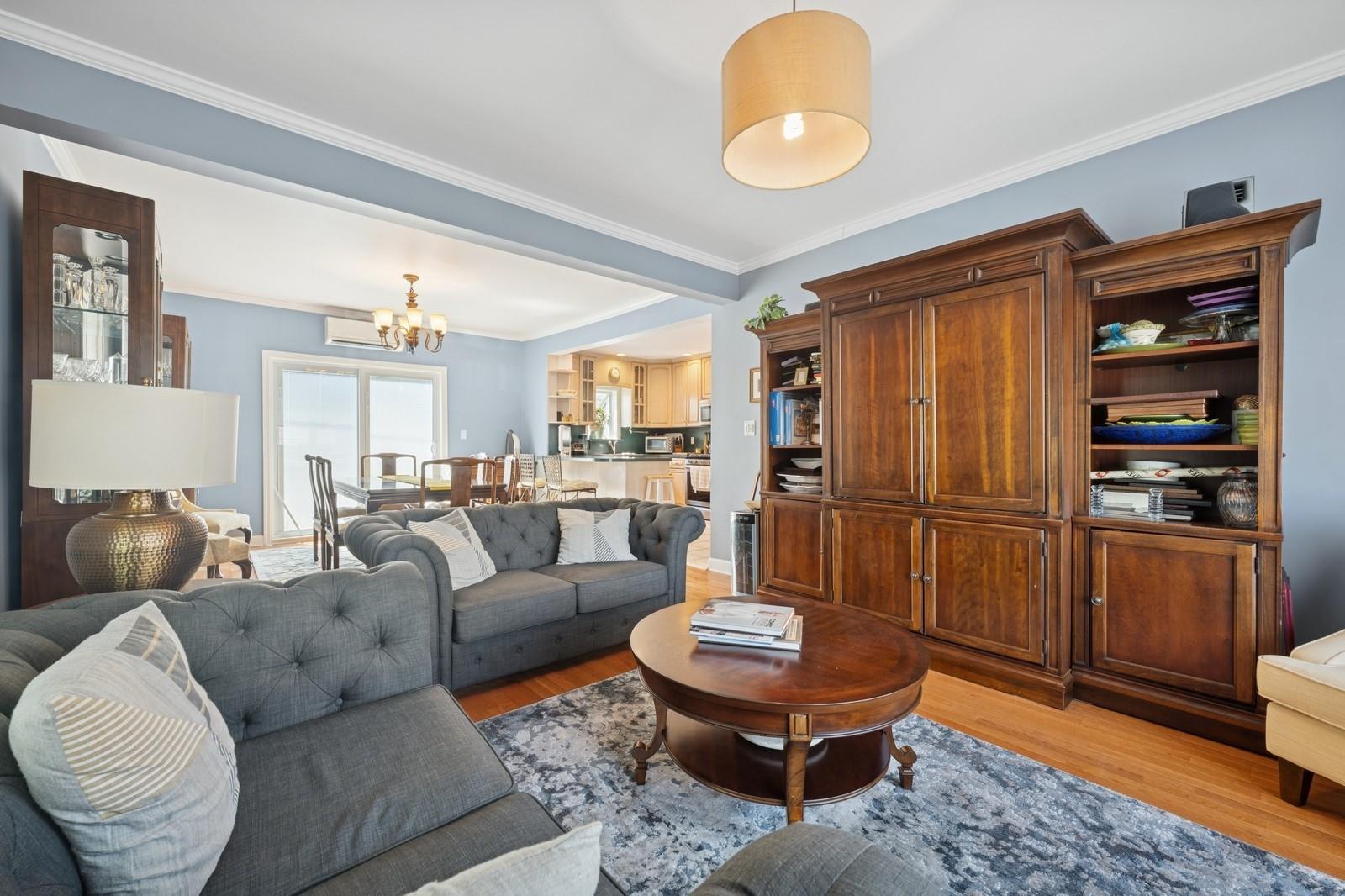 #14 photo, 7 Vinton Street, Long Beach , NY 11561