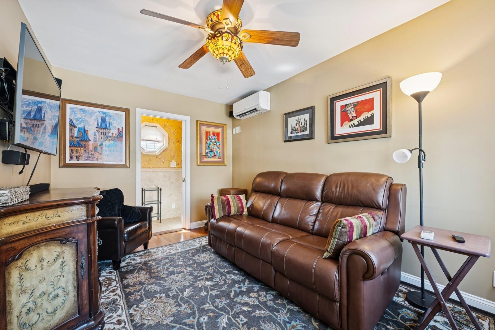 #15 photo, 7 Vinton Street, Long Beach , NY 11561