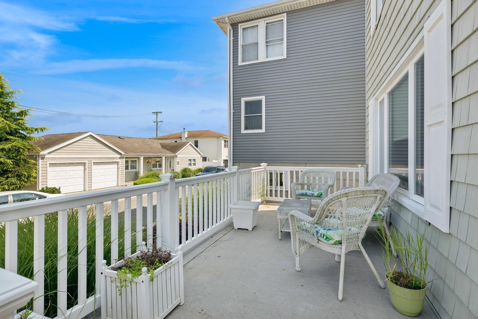 #3 photo, 7 Vinton Street, Long Beach , NY 11561