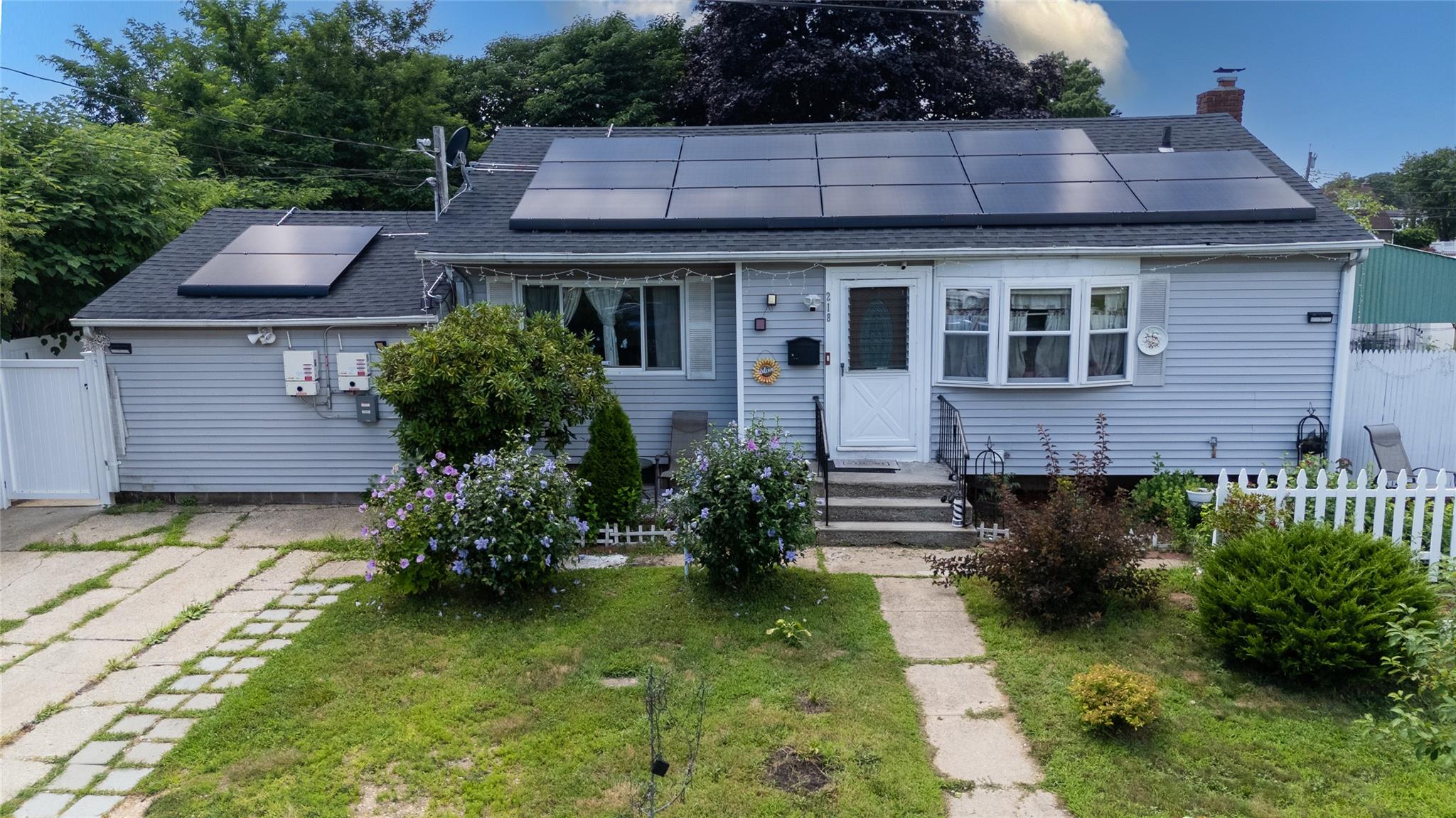 #1 photo, 218 Grand Boulevard, 東長島 Brentwood , NY 11717