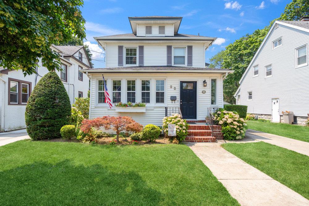 #1 photo, 43 Nieman Avenue, नासाउ काउंटी Lynbrook , NY 11563