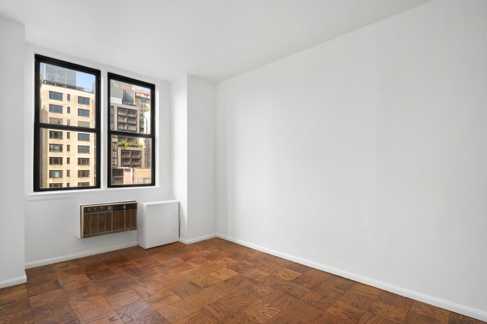 #8 photo, 200 W 79TH Street, マンハッタン Upper West Side , NY 10024