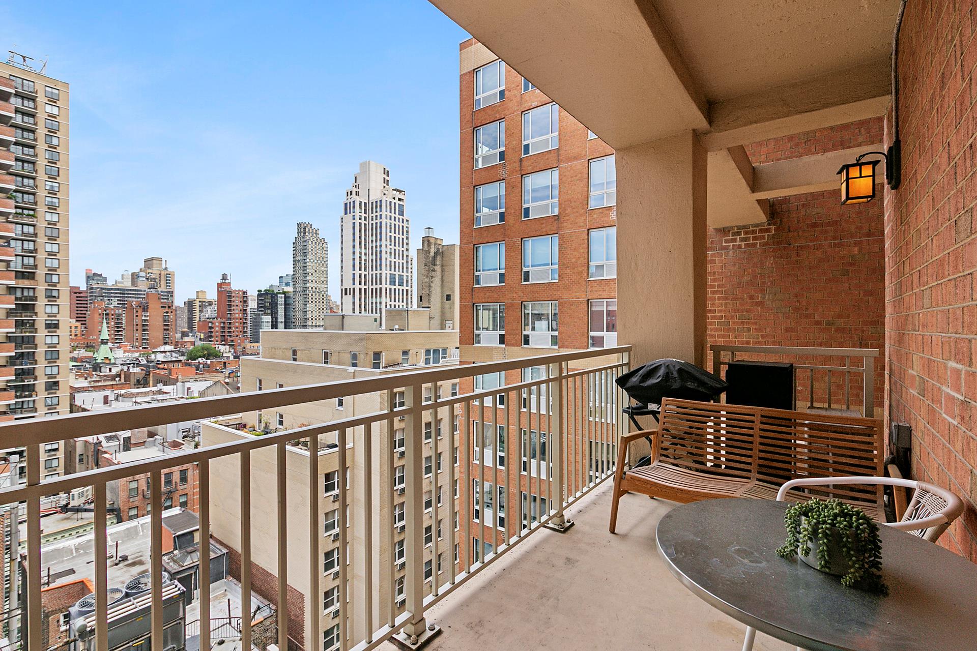 #8 photo, 201 E 80TH Street, Yorkville , NY 10021