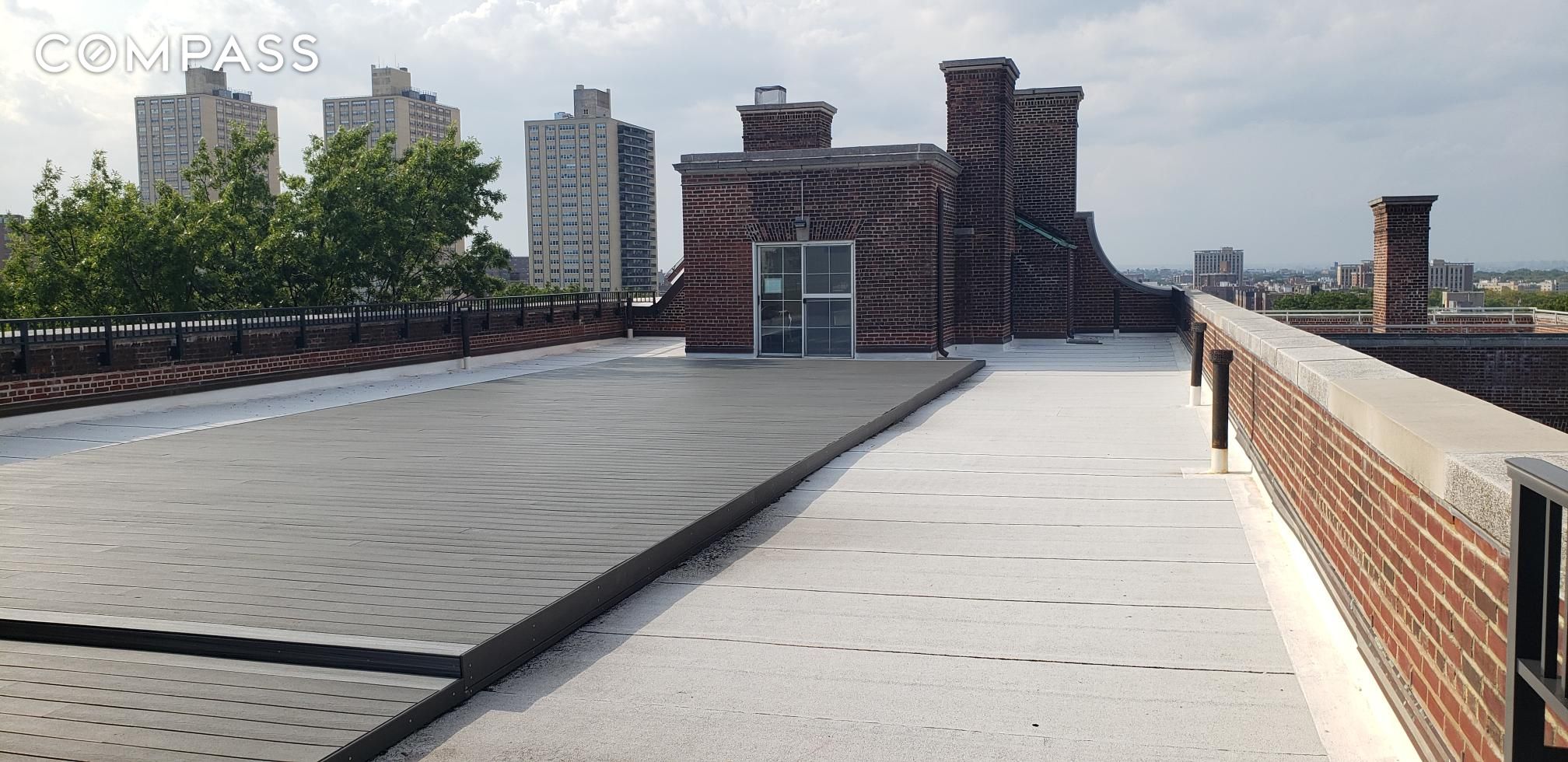 #14 photo, 68-10 108th Street, クイーンズ区 Forest Hills , NY 11375