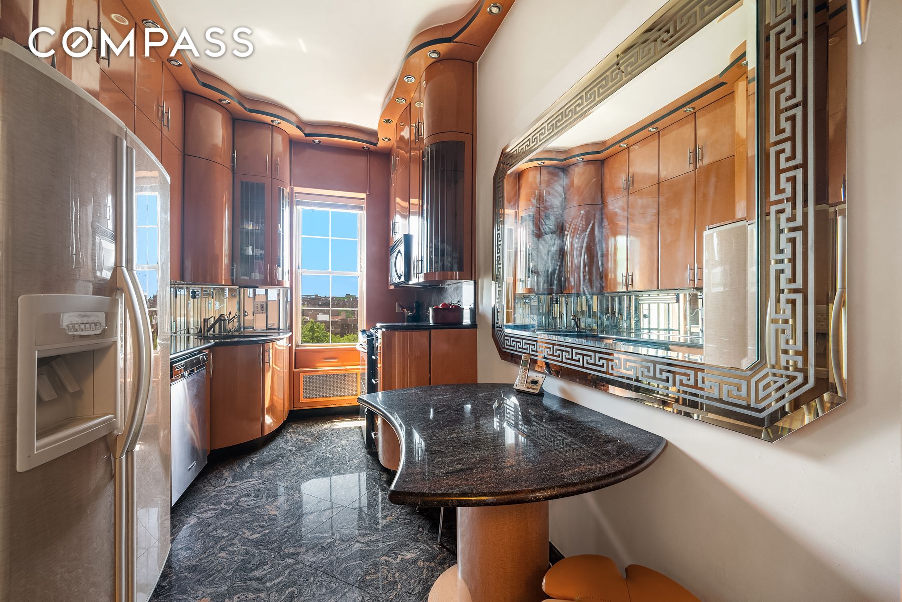 #5 photo, 68-10 108th Street, クイーンズ区 Forest Hills , NY 11375