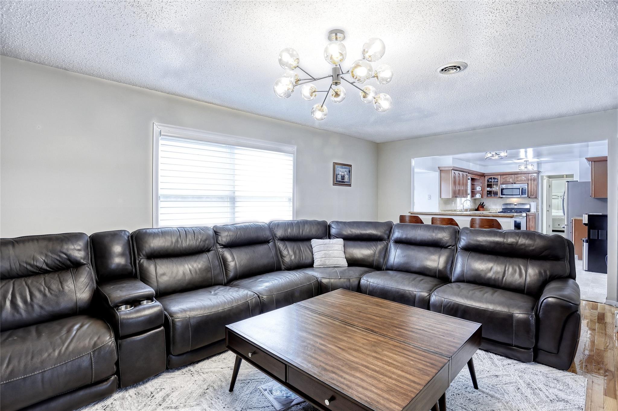 #11 photo, 27 Ossman Drive, Pomona , NY 10970