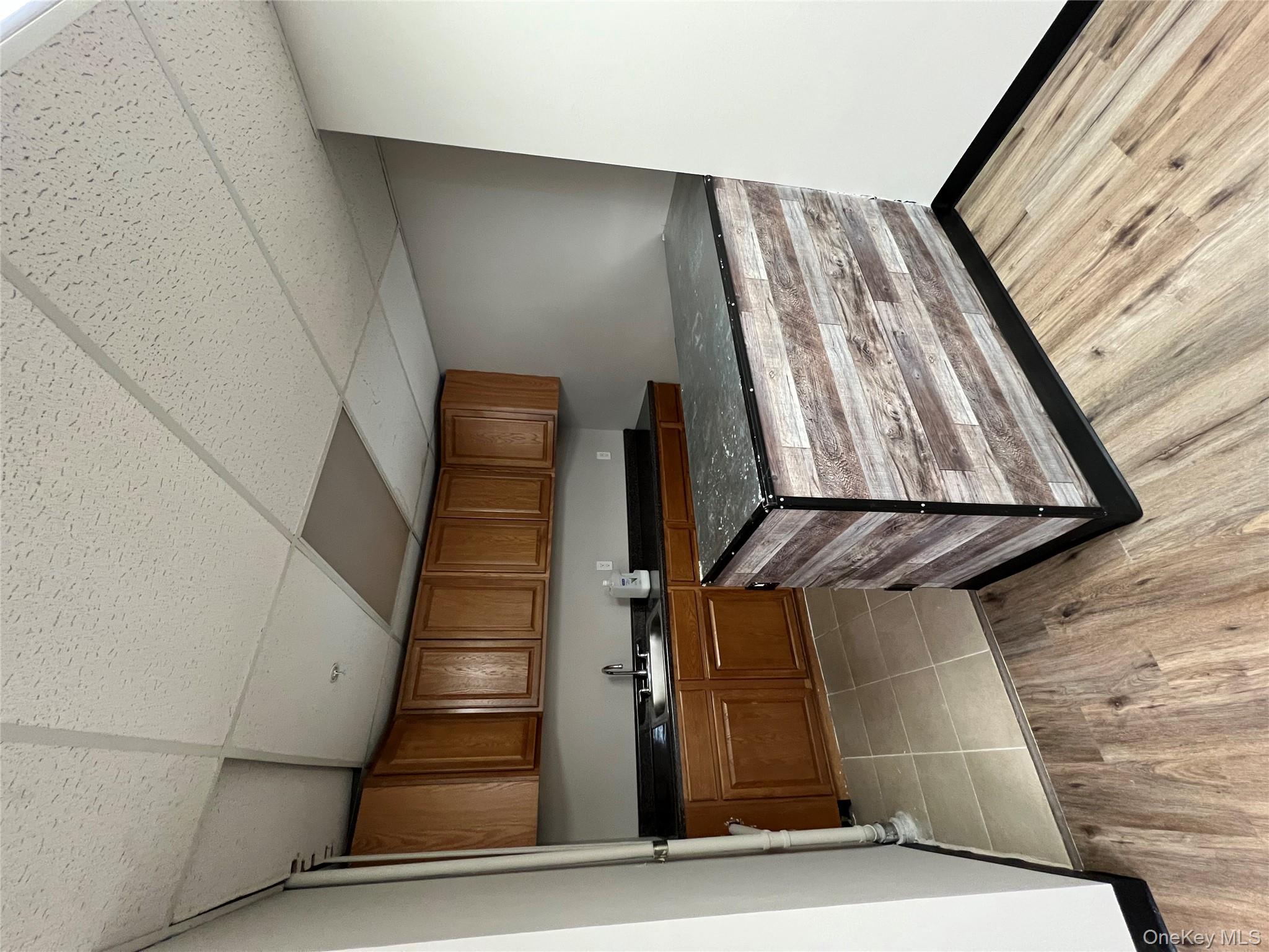 #4 photo, 21 N Broadway, Tarrytown , NY 10591