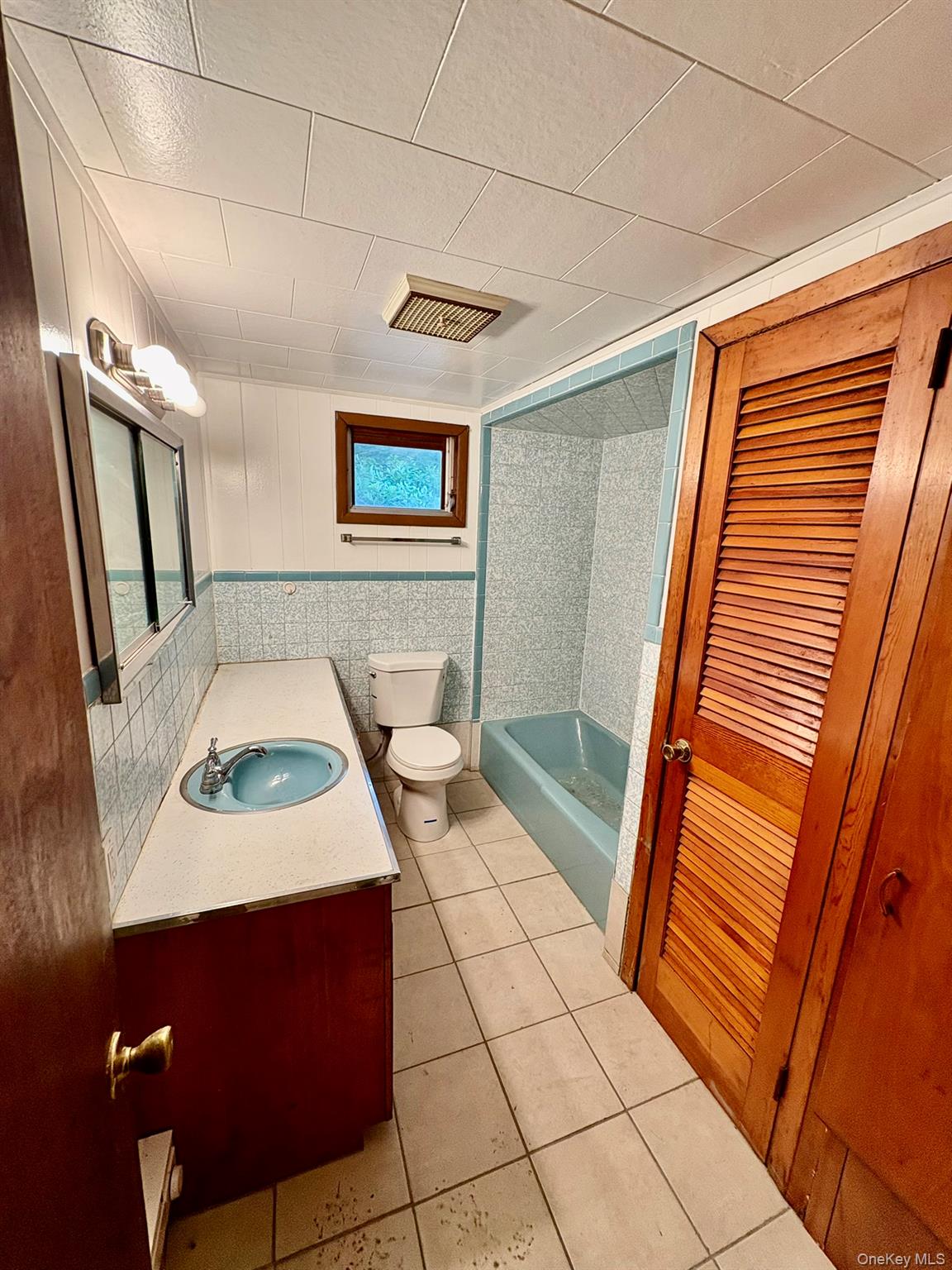 #8 photo, 476 Old Route 17, Livingston Manor , NY 12758