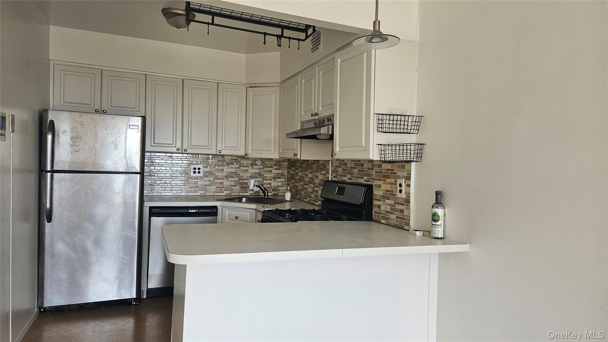 #4 photo, 84-62 Austin Street, クイーンズ区 Kew Gardens , NY 11415