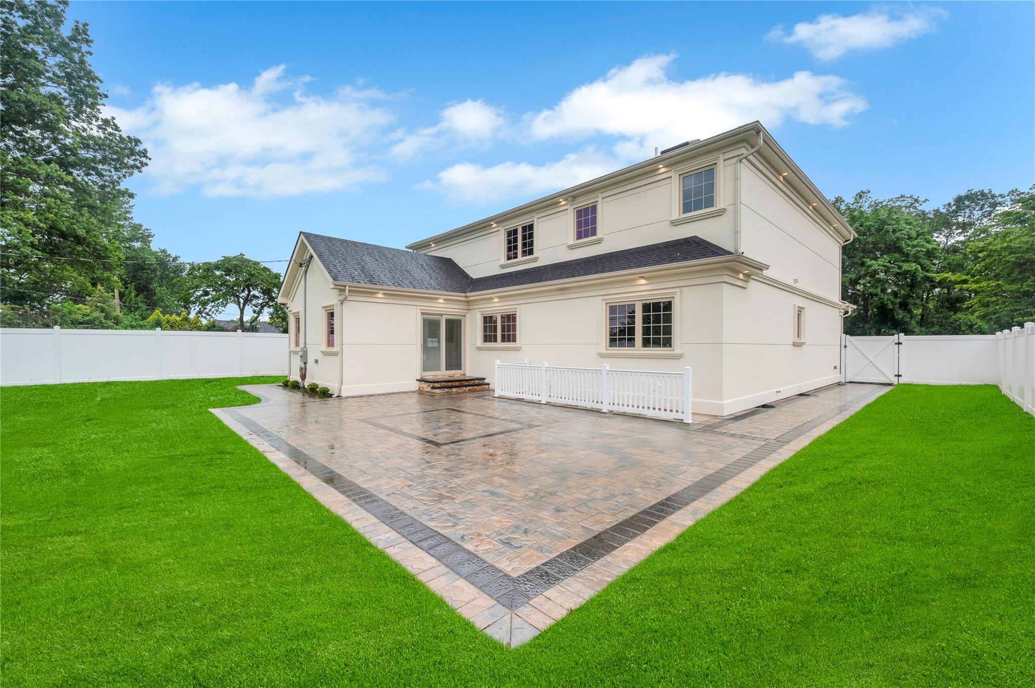 #2 photo, 16 Violet Avenue, ナッソー郡 Hicksville , NY 11801